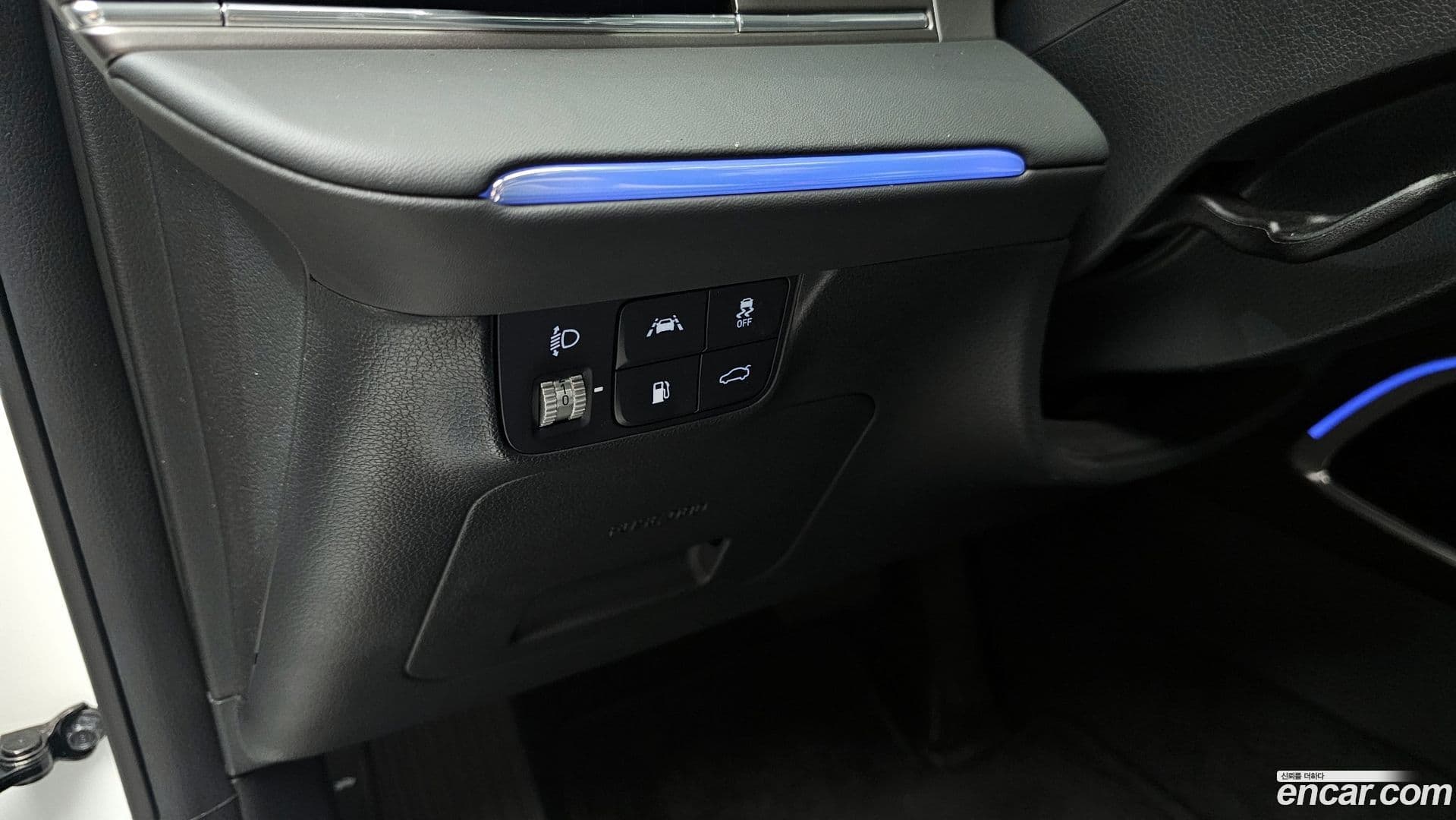 Main__Slider__Photo:Grandeur Hyundai 2022.6-27