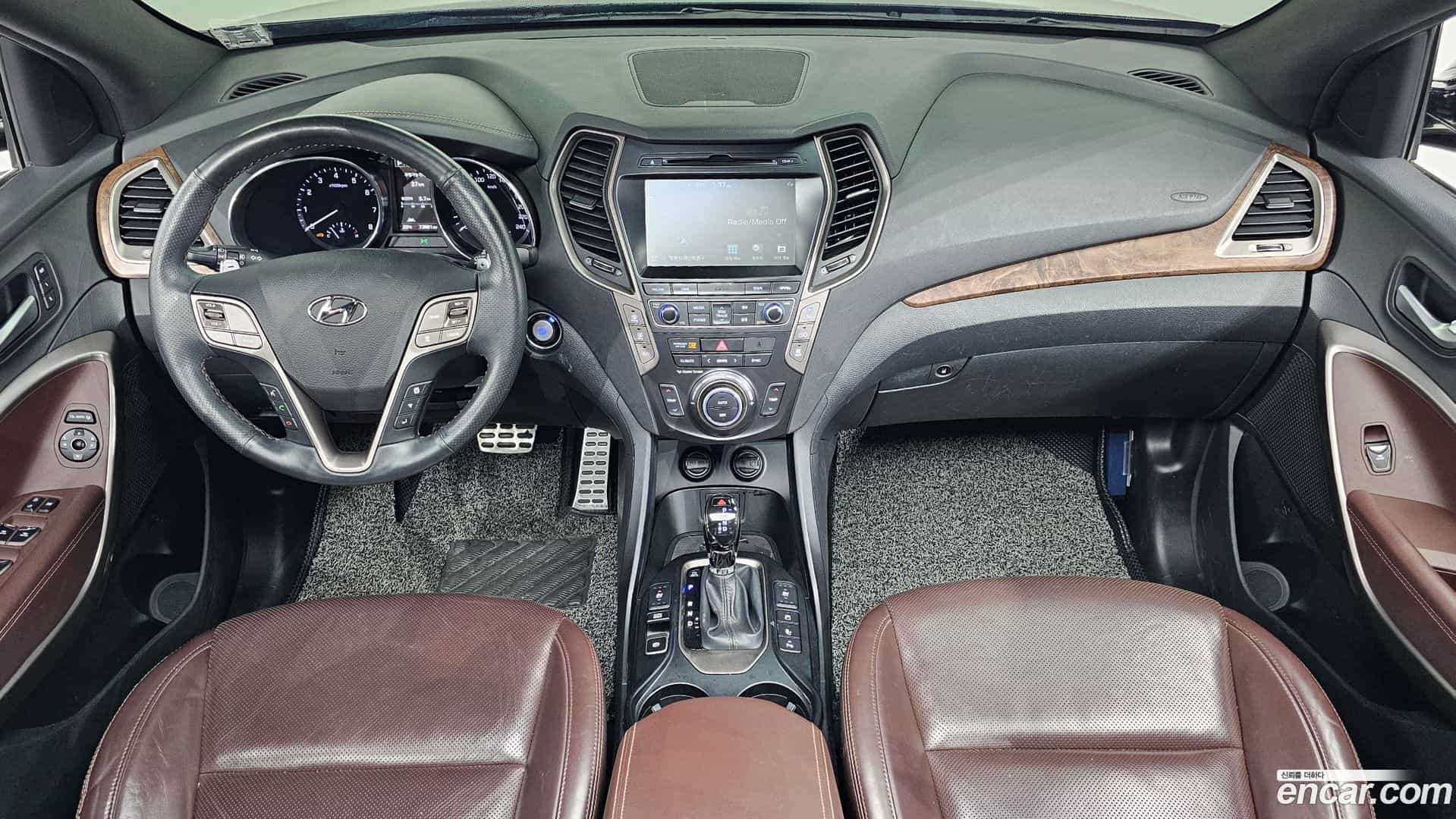 Maxcruz Hyundai 2017.3-INNER-007