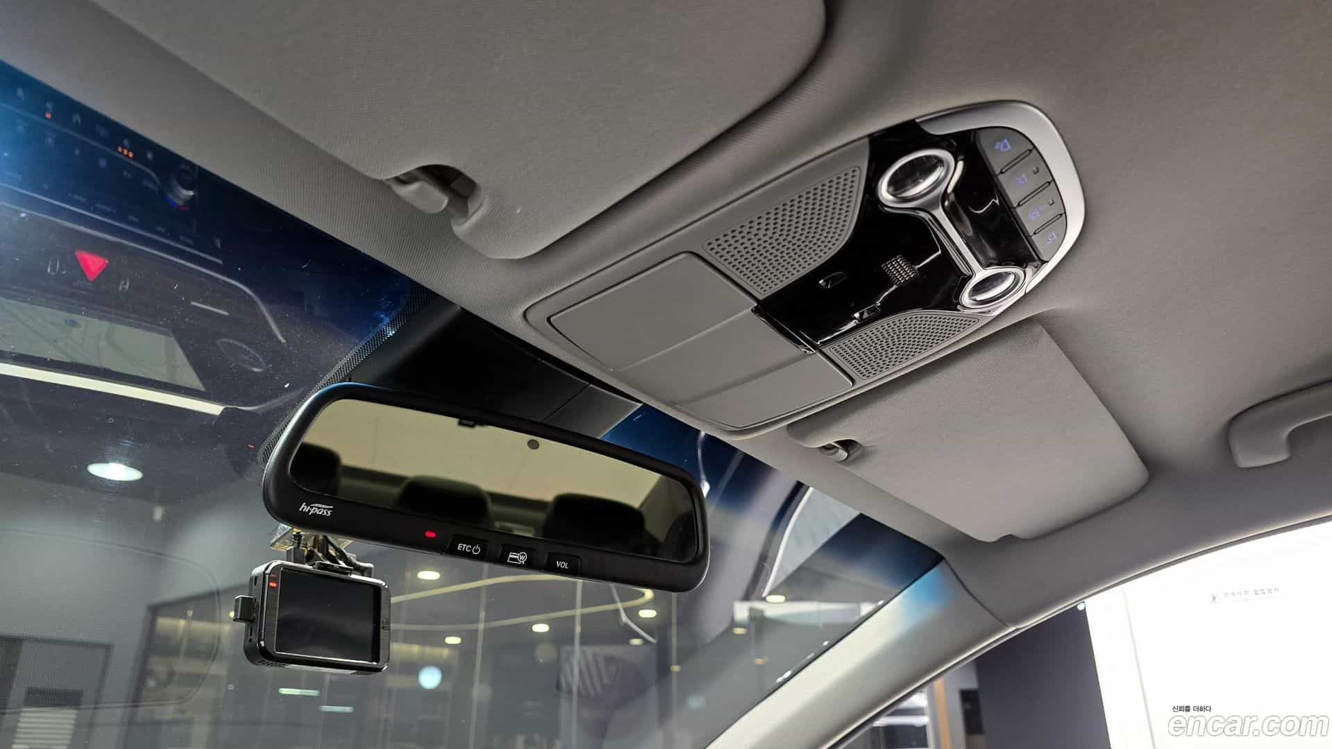Grandeur Hyundai 2016.10-OPTION-024