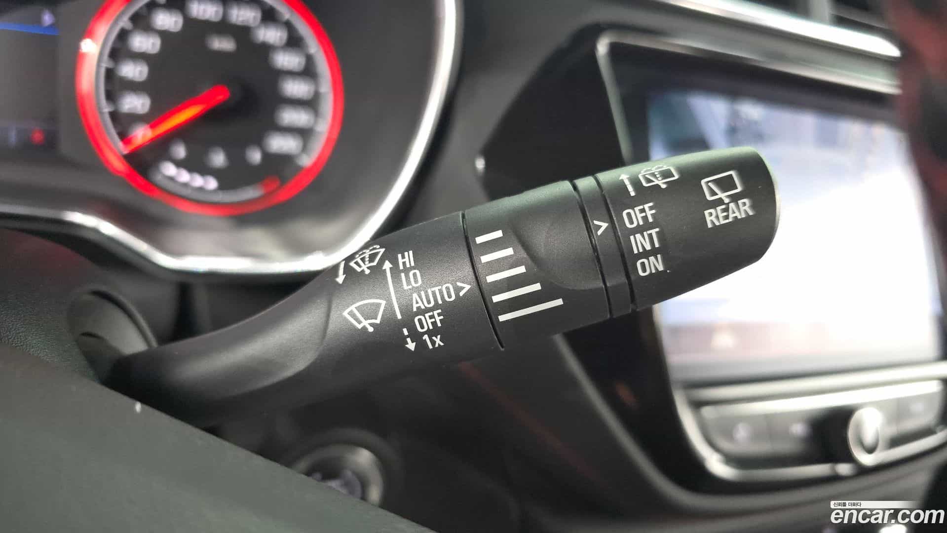 Trailblazer Chevrolet 2020.2-OPTION-041