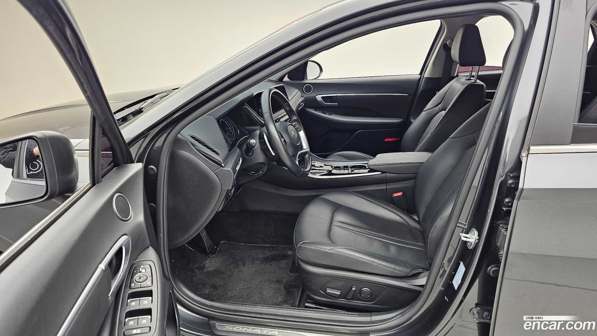 Sonata Hyundai 2021.2-INNER-010