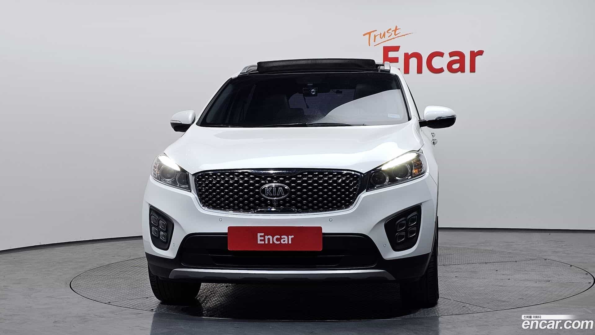 Sorento Kia 2016.0-OUTER-003