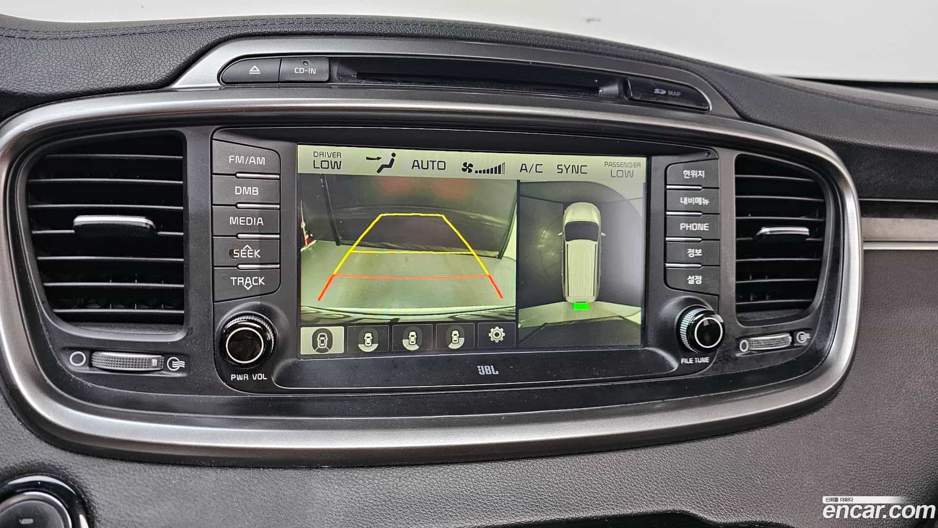 Sorento Kia 2016.0-OPTION-018