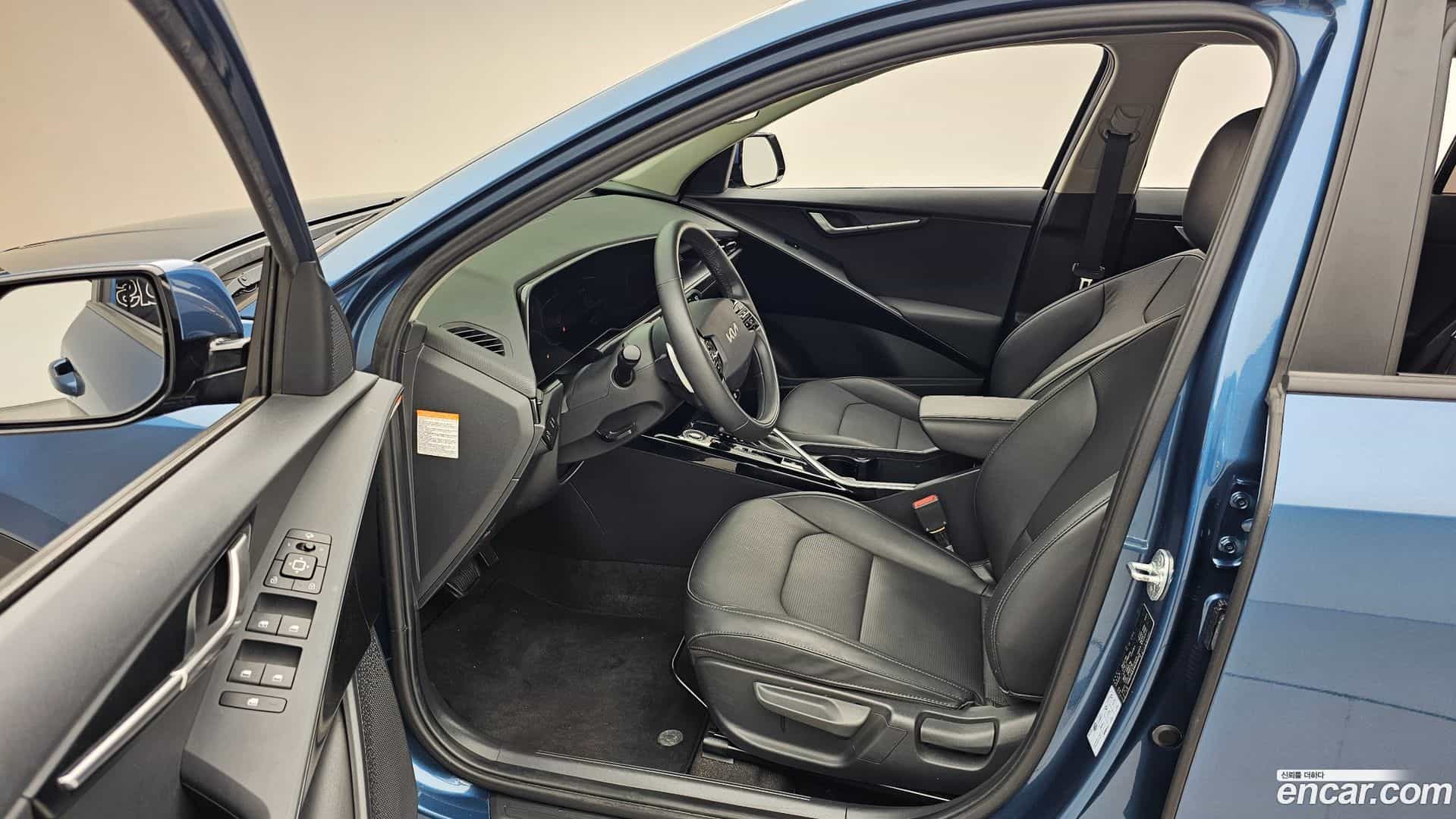 Niro Kia 2022.3-INNER-010