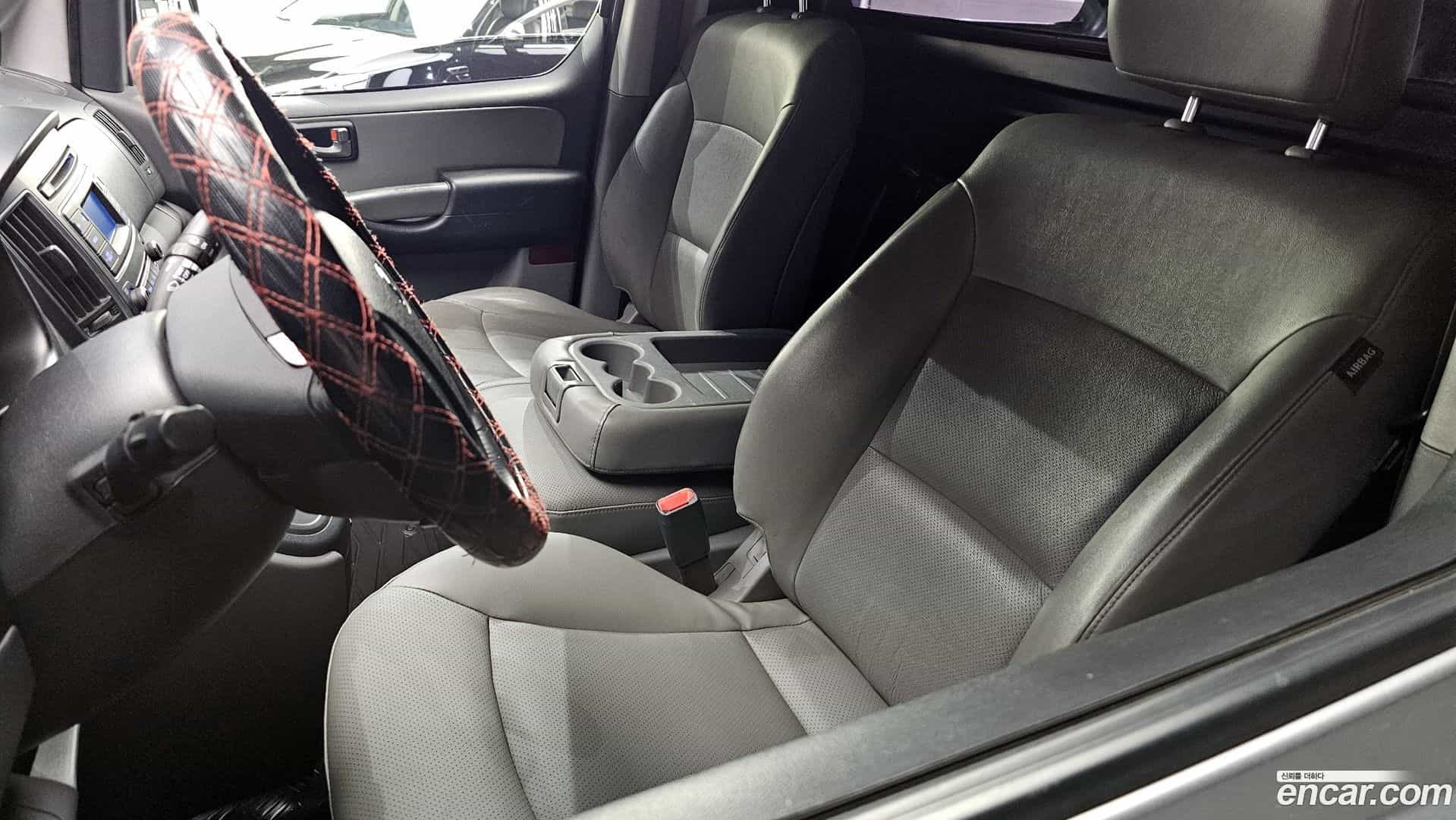 Starex Hyundai 2018.4-OPTION-022