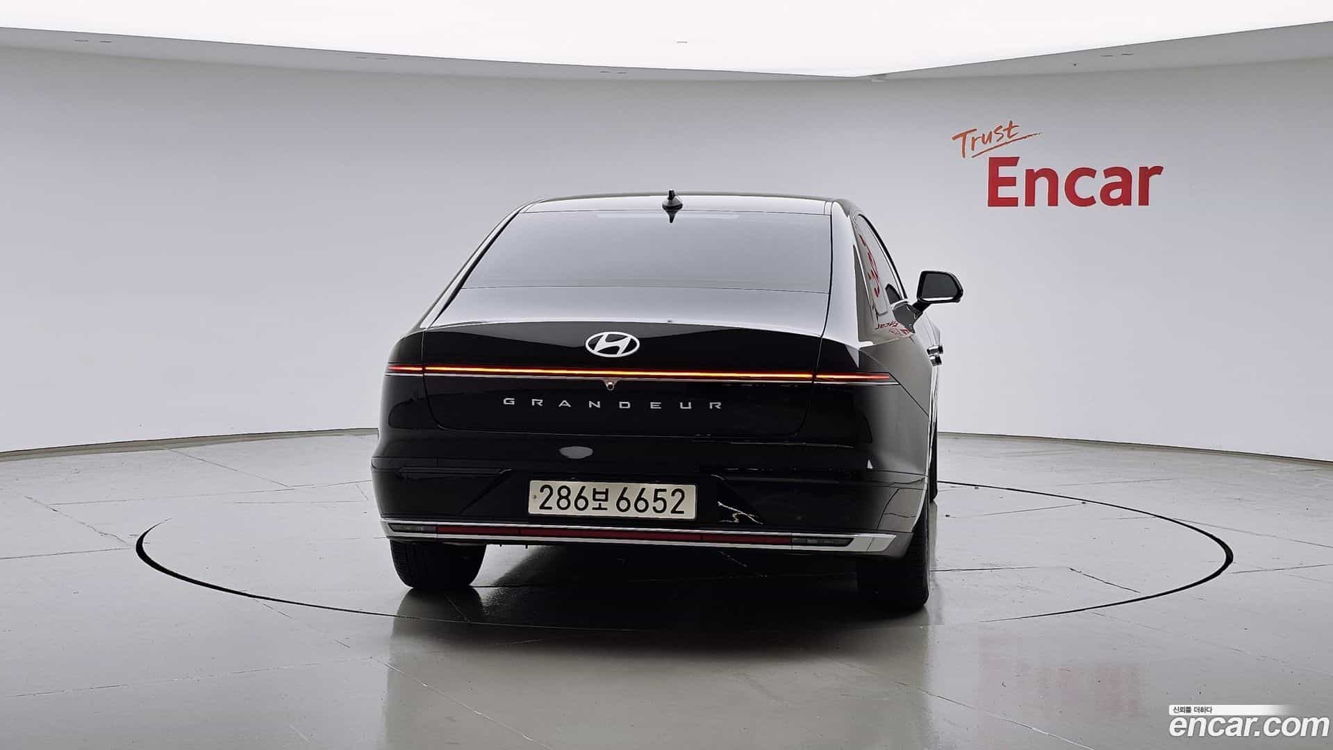 Grandeur Hyundai 2024.3-OUTER-004