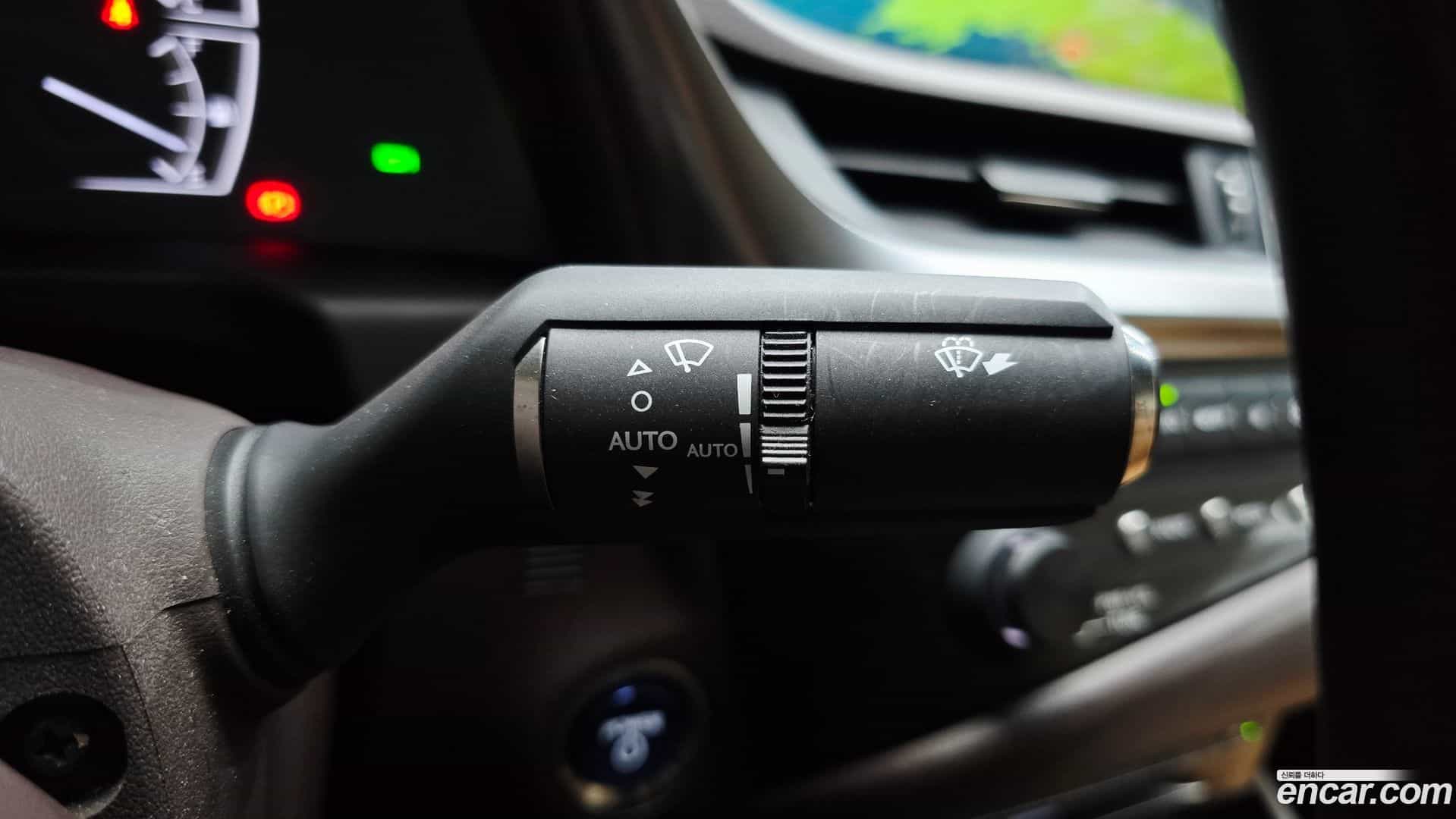 ES Lexus 2019.4-OPTION-019