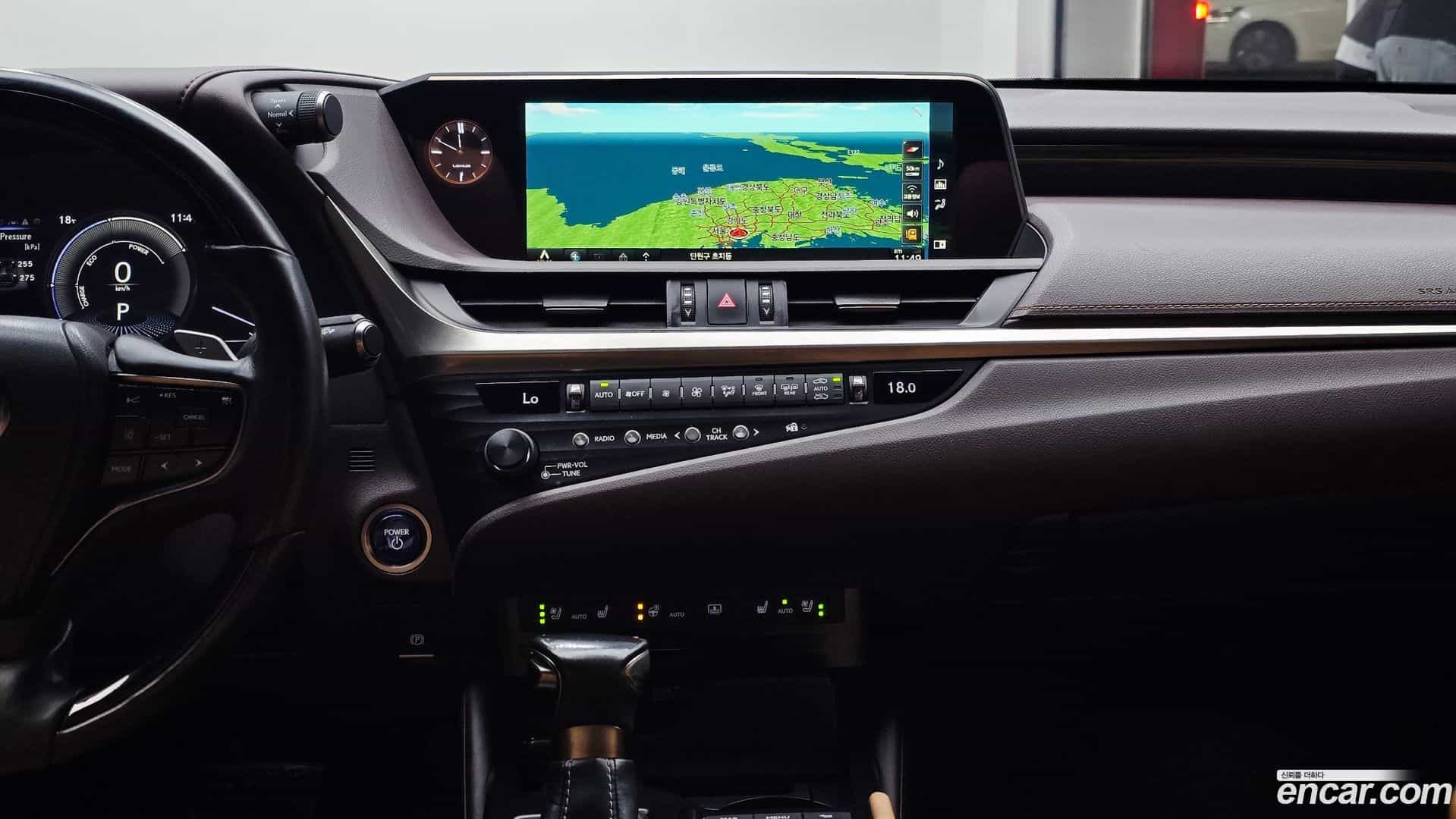 ES Lexus 2019.4-OPTION-023