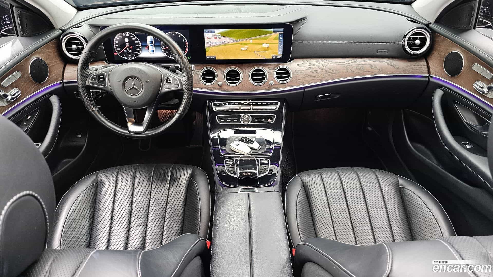 E-Class Mercedes-Benz 2016.8-INNER-007