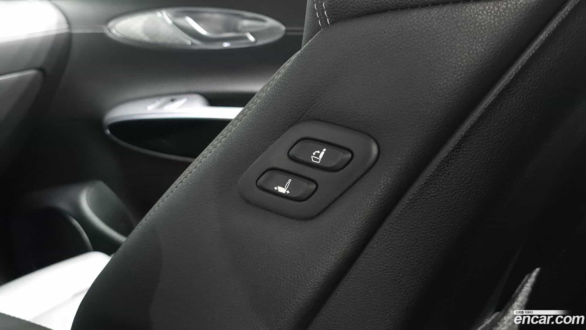 GV70 Genesis 2022.0-OPTION-022