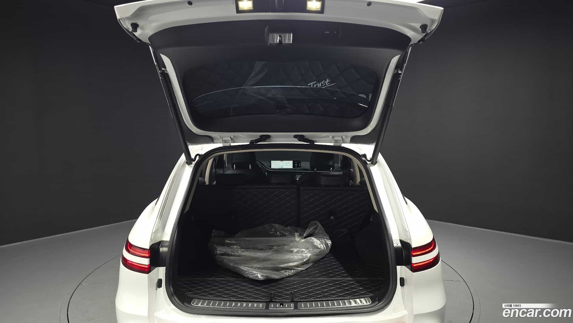 GV70 Genesis 2022.0-OPTION-024