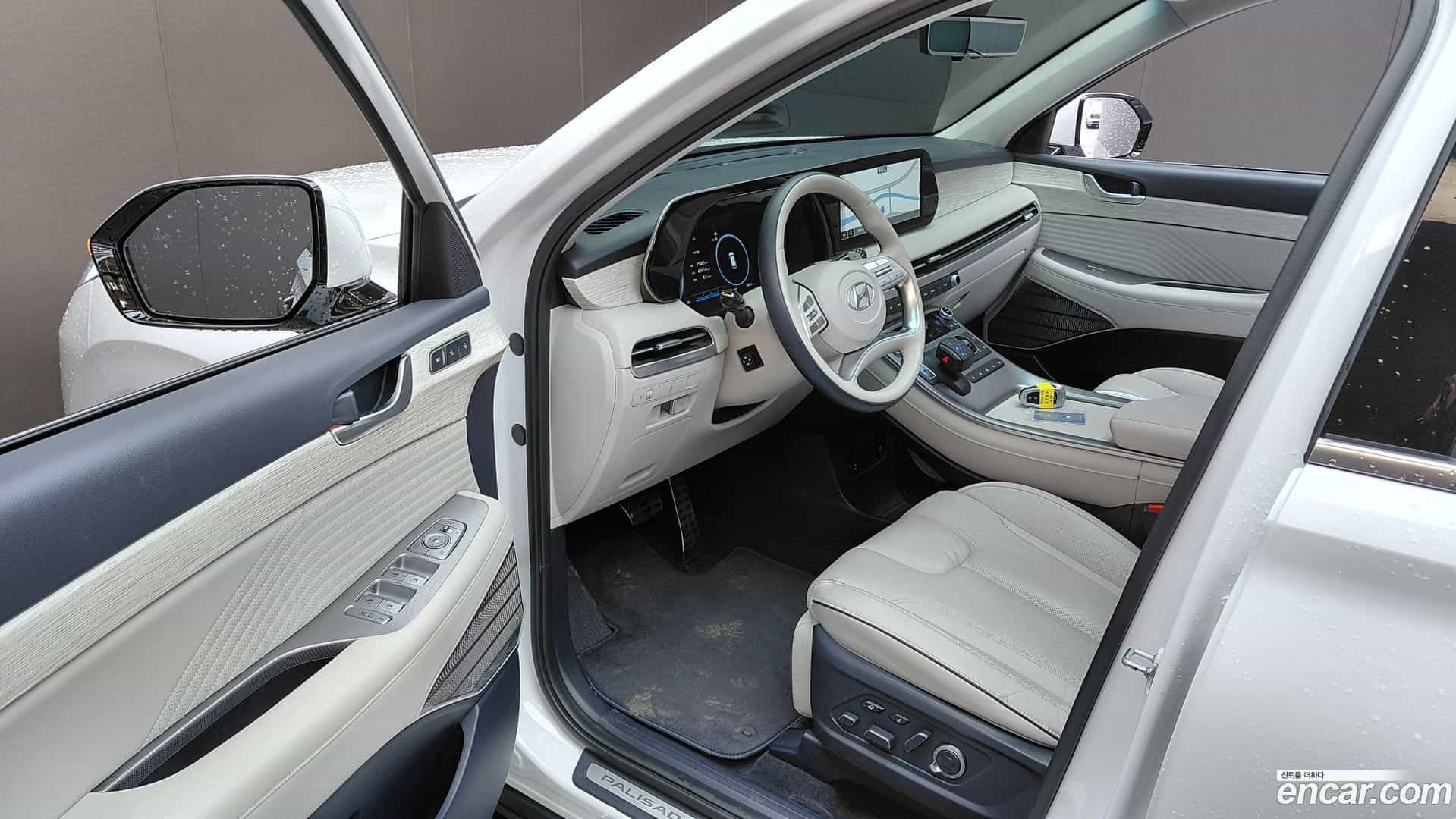 Palisade Hyundai 2023.3-INNER-010