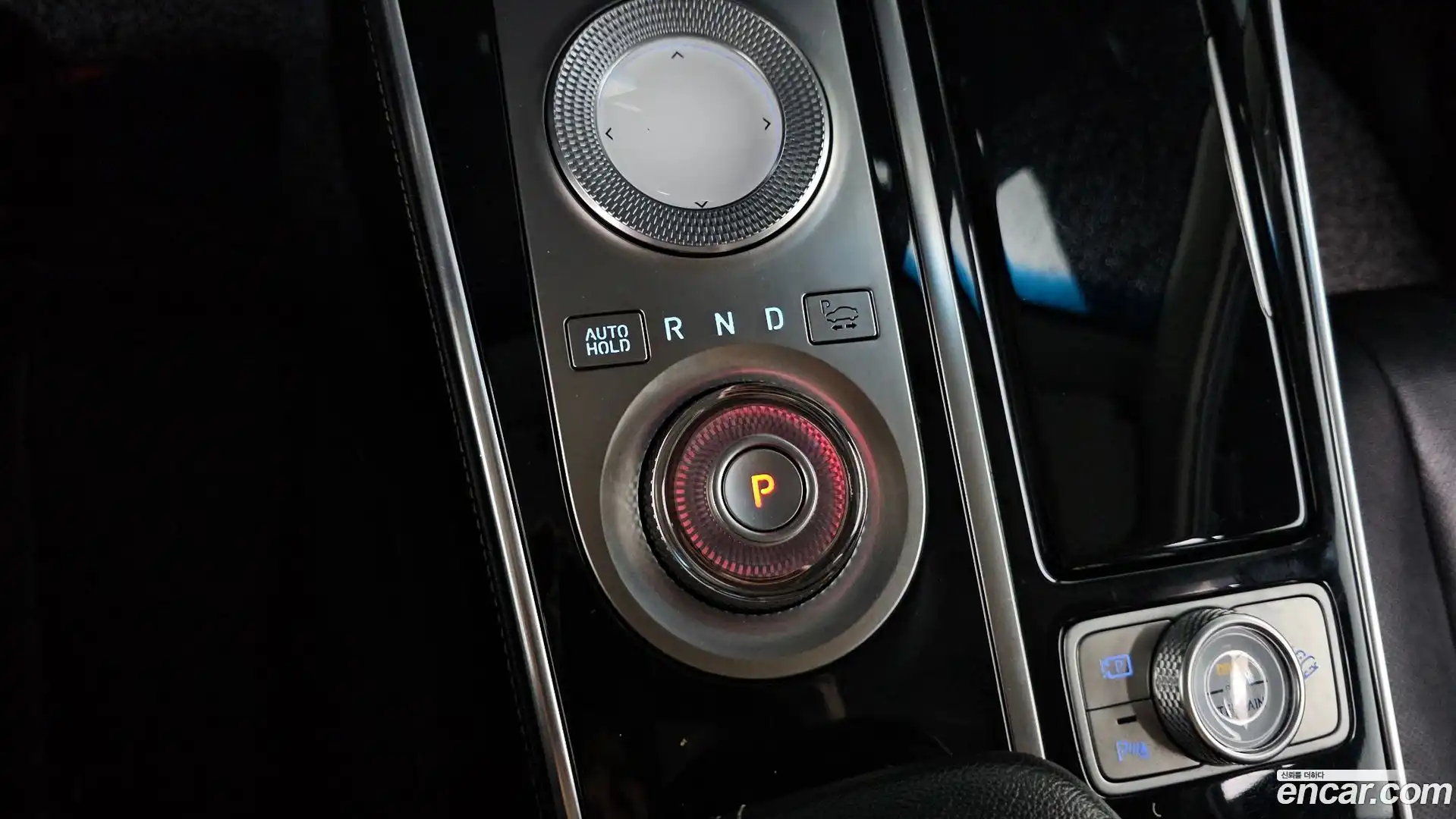 GV80 Genesis 2021.0-INNER-009