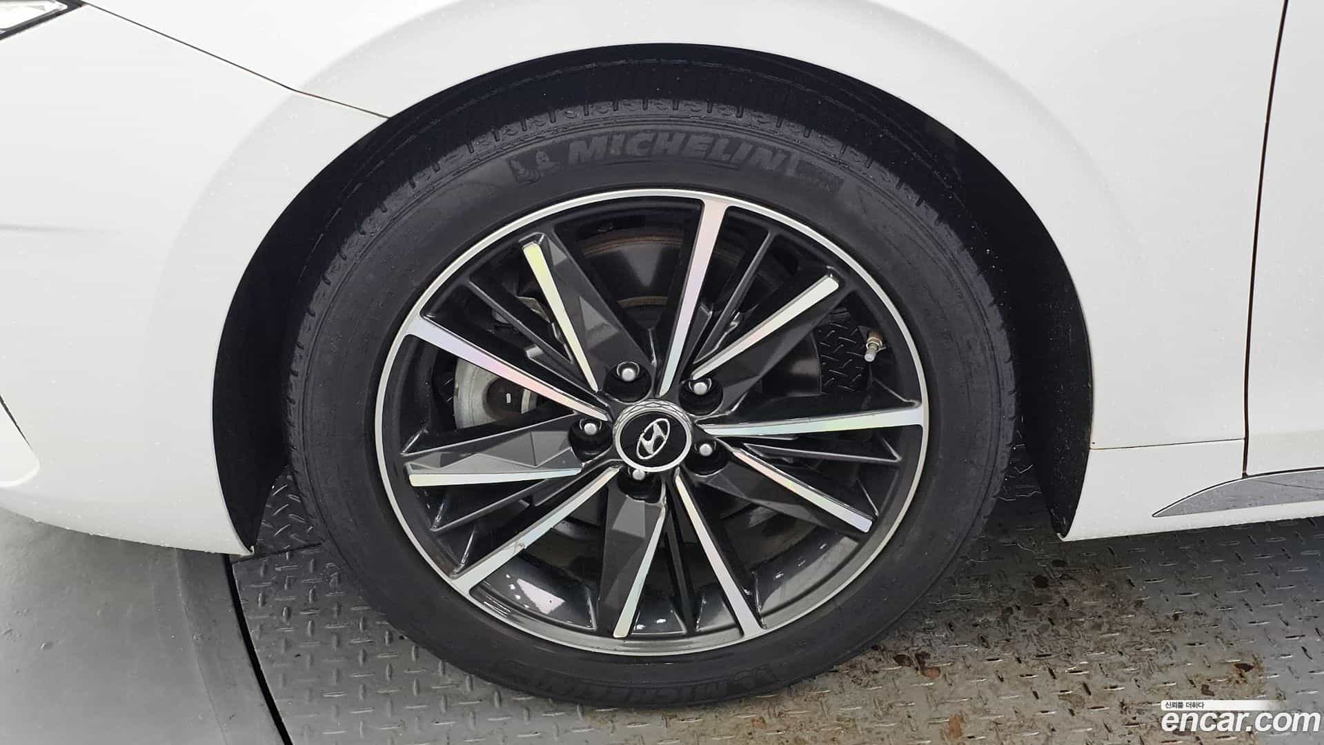 Grandeur Hyundai 2021.3-OUTER-005