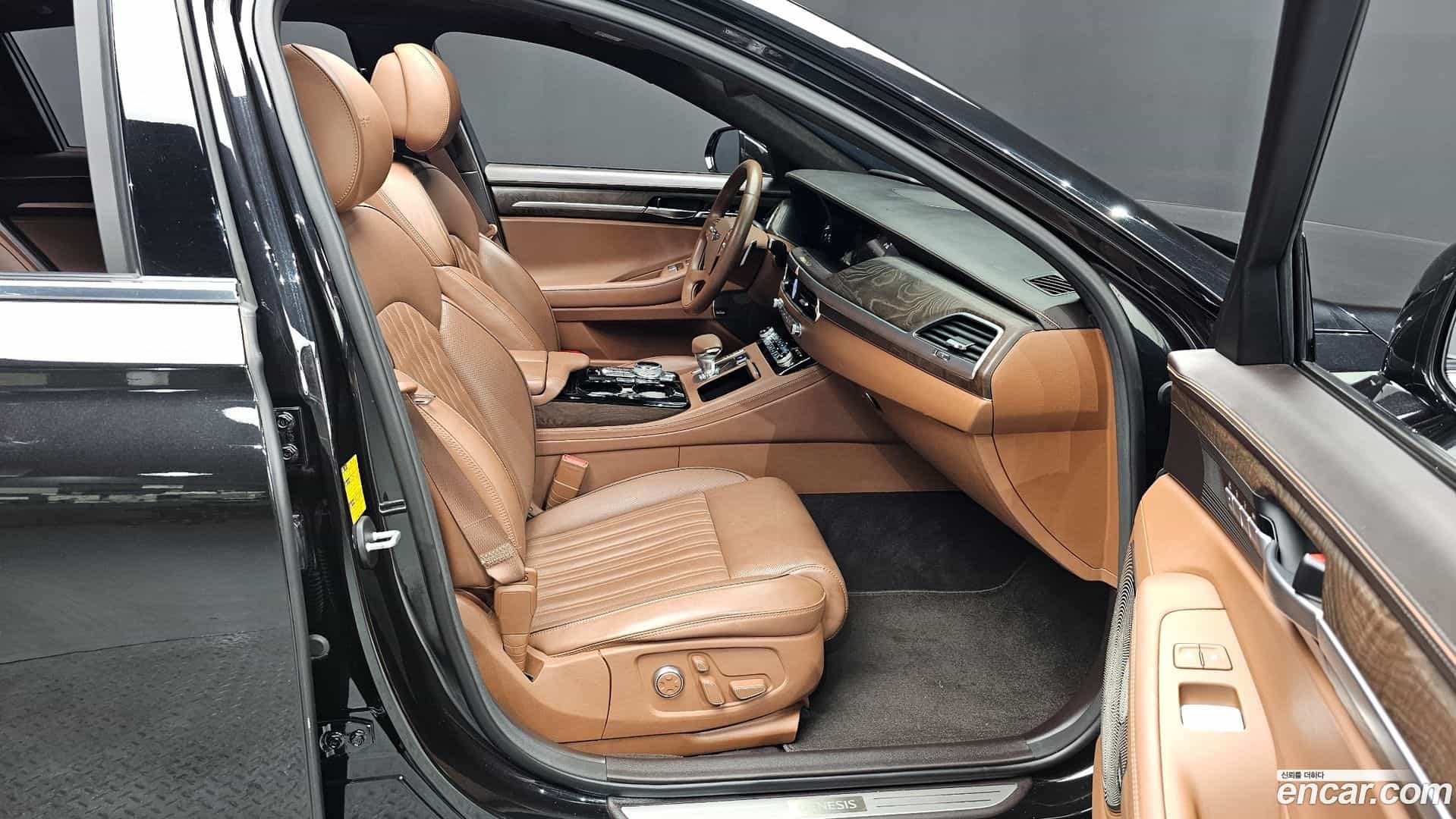 G90 Genesis 2019.2-INNER-036