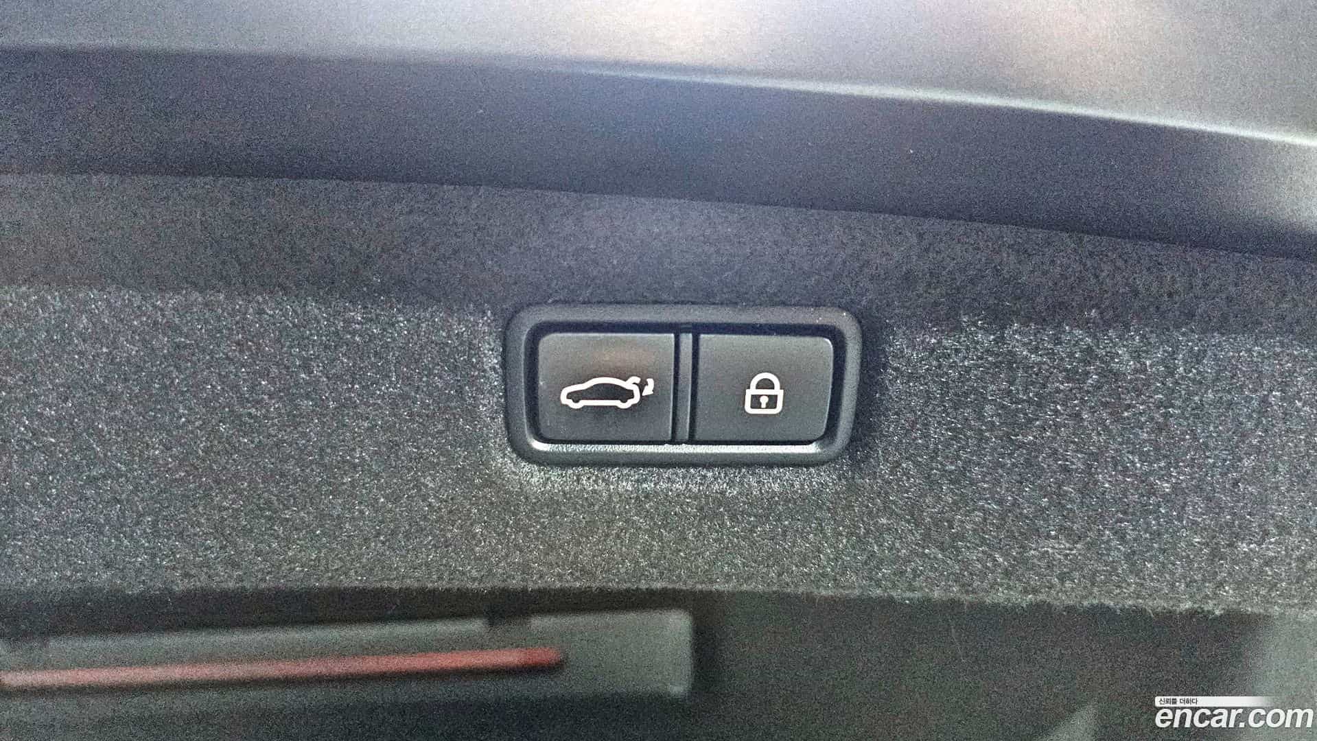 G90 Genesis 2019.2-OPTION-048
