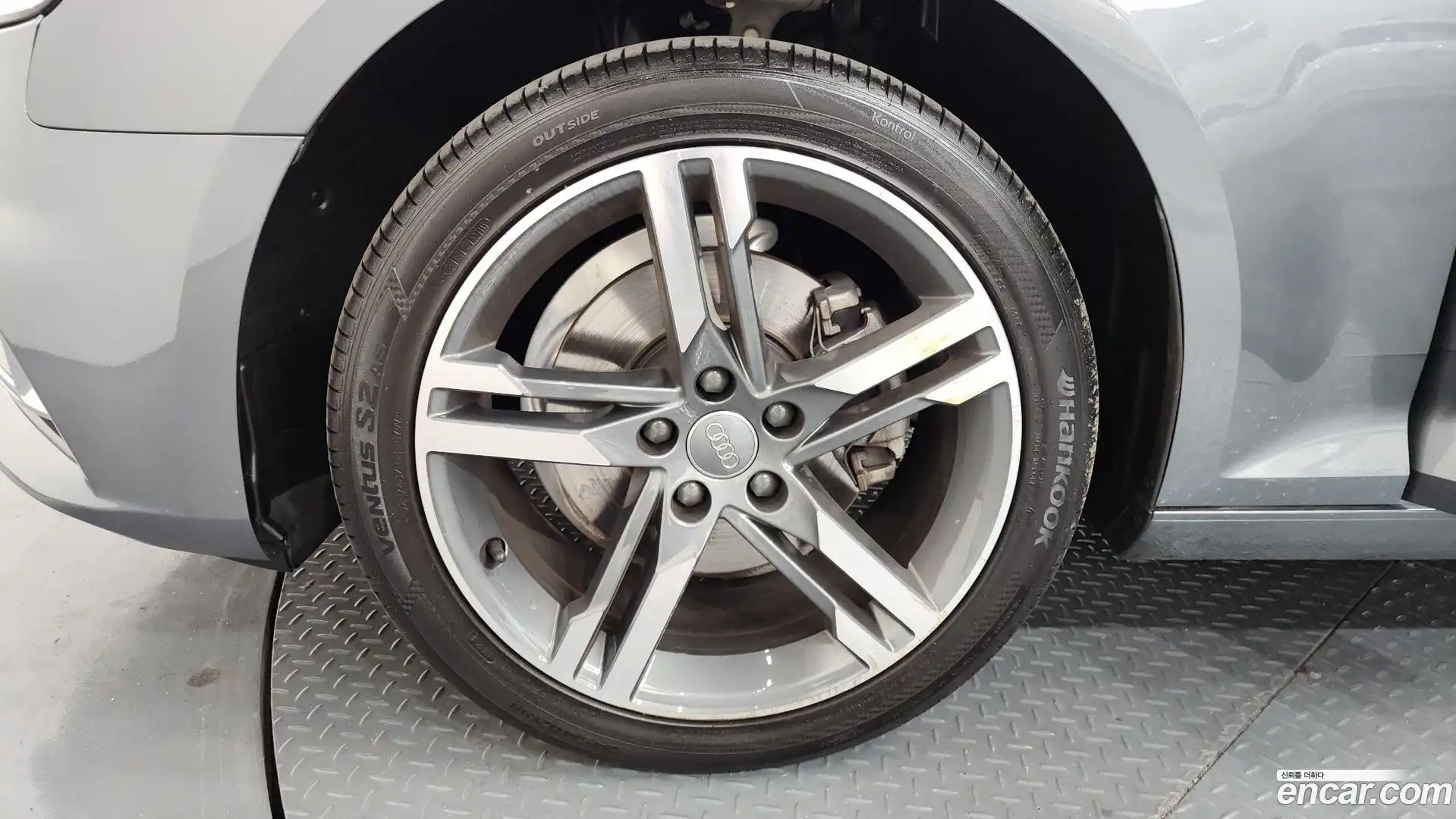 A4 Audi 2019.11-OUTER-005