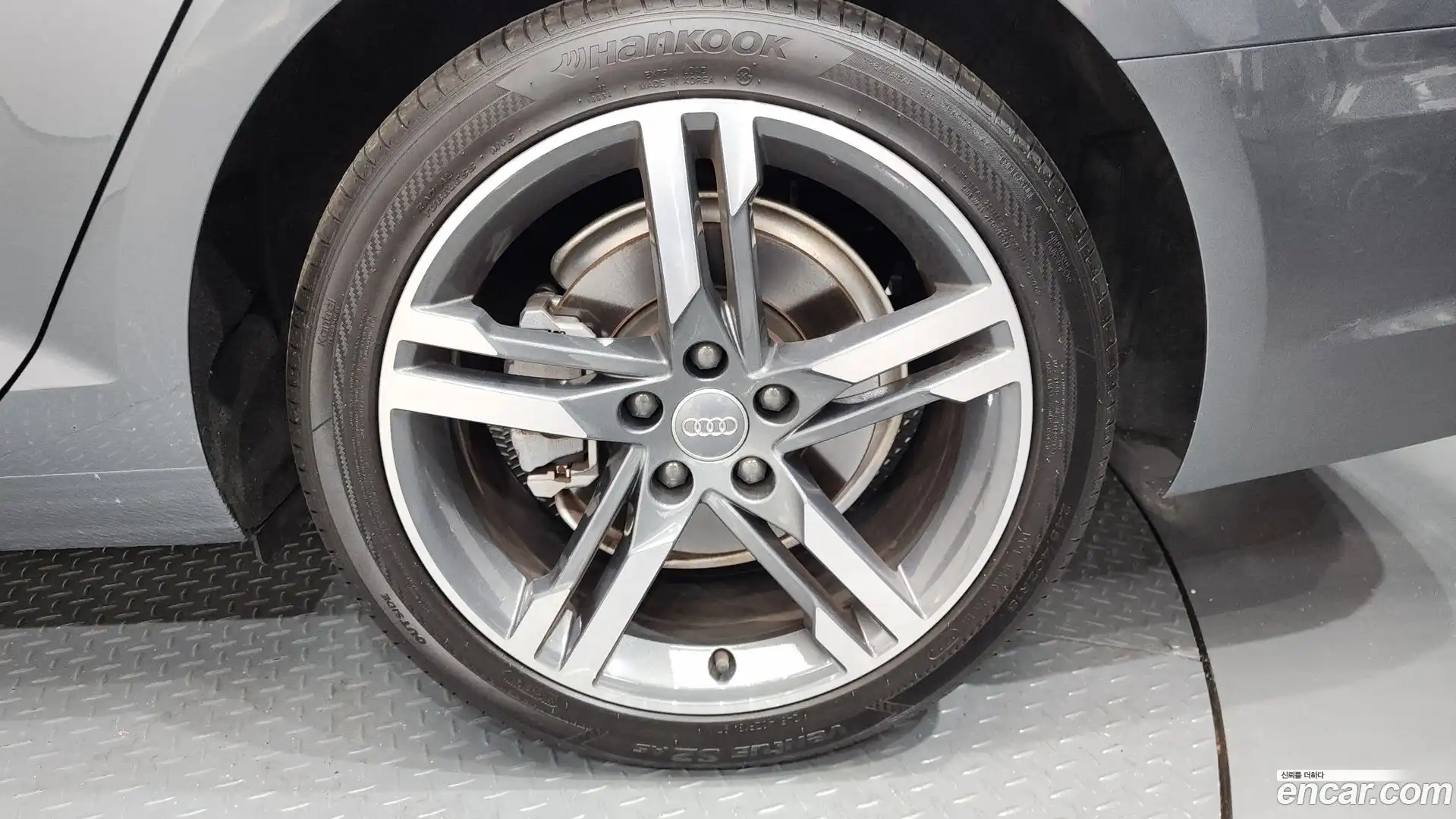 A4 Audi 2019.11-OUTER-031
