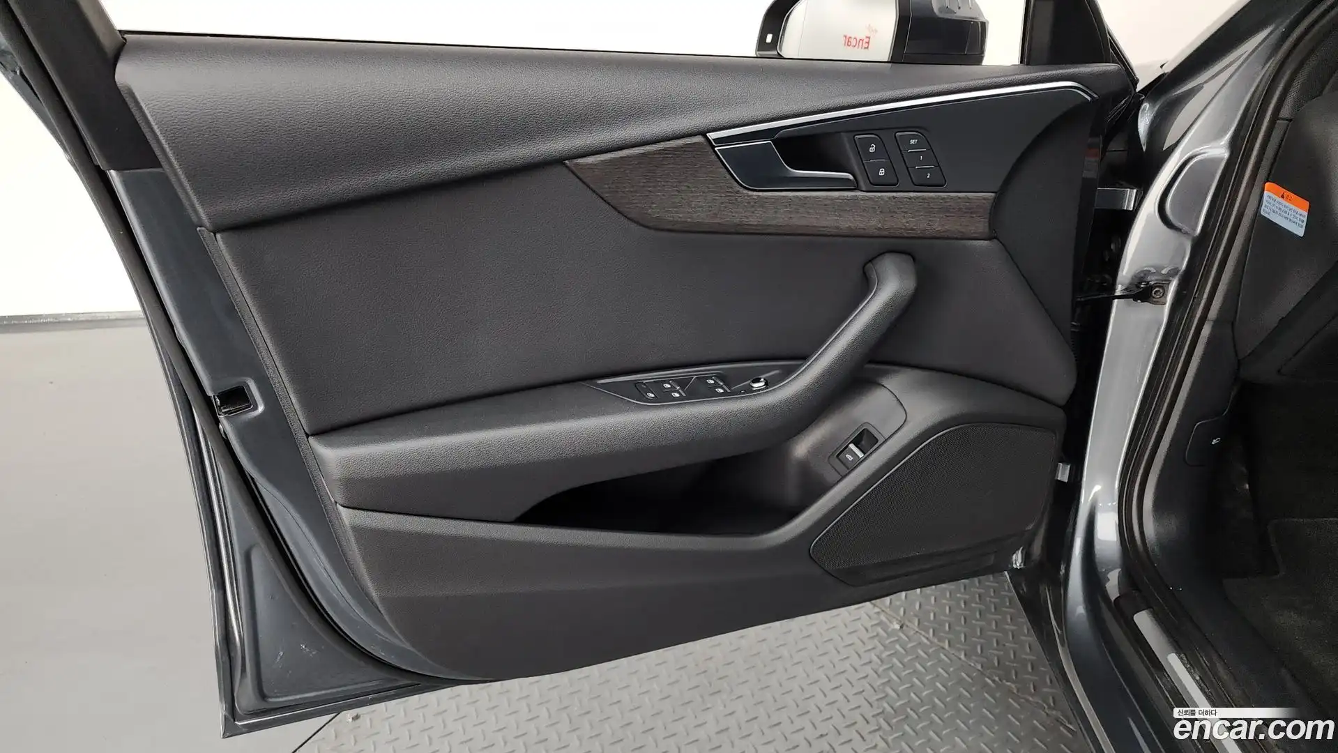 A4 Audi 2019.11-INNER-034