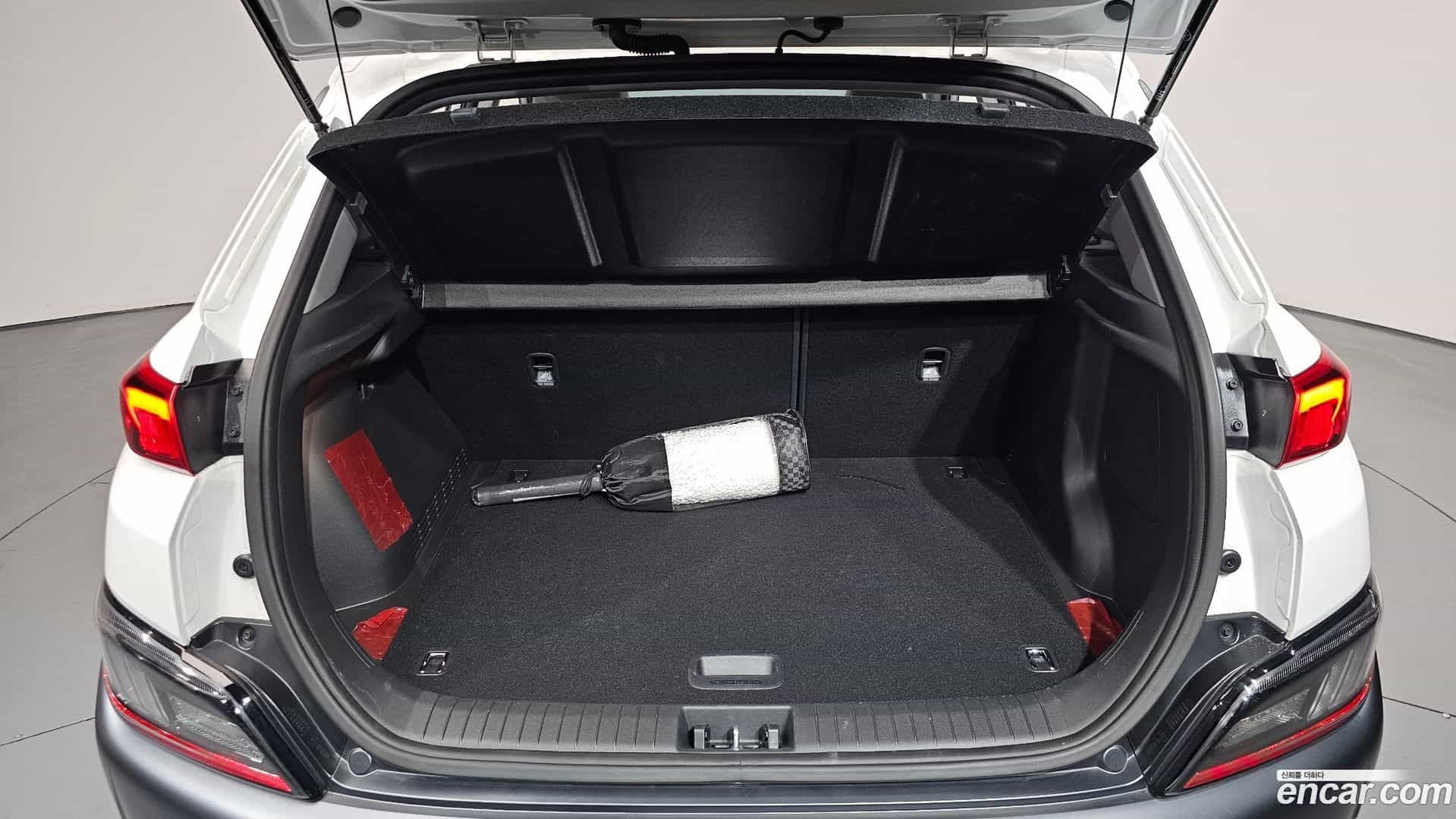 Kona Hyundai 2021.4-OPTION-024