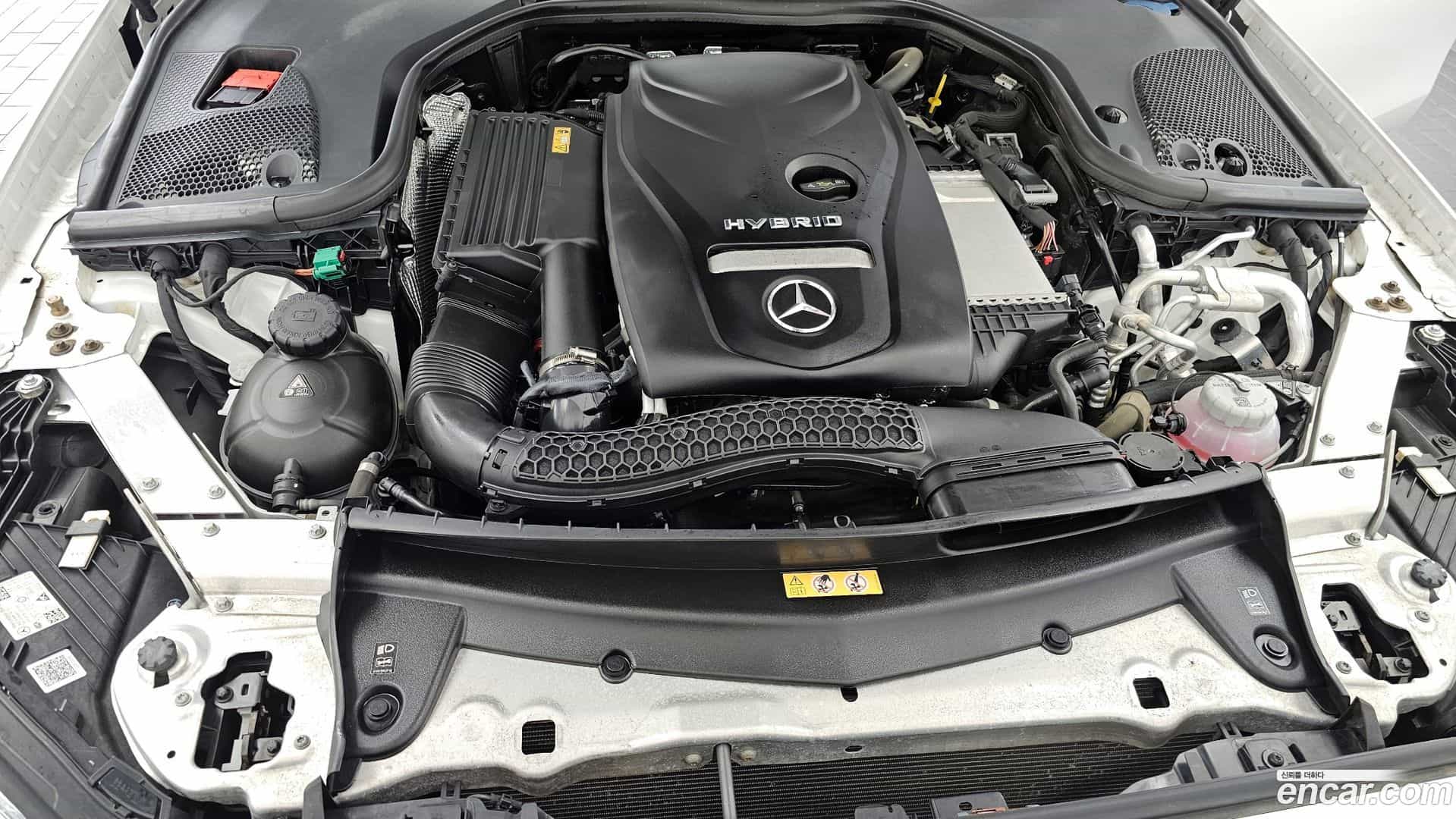 E-Class Mercedes-Benz 2021.3-OUTER-006