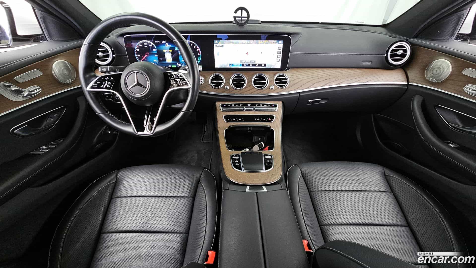 E-Class Mercedes-Benz 2021.3-INNER-007