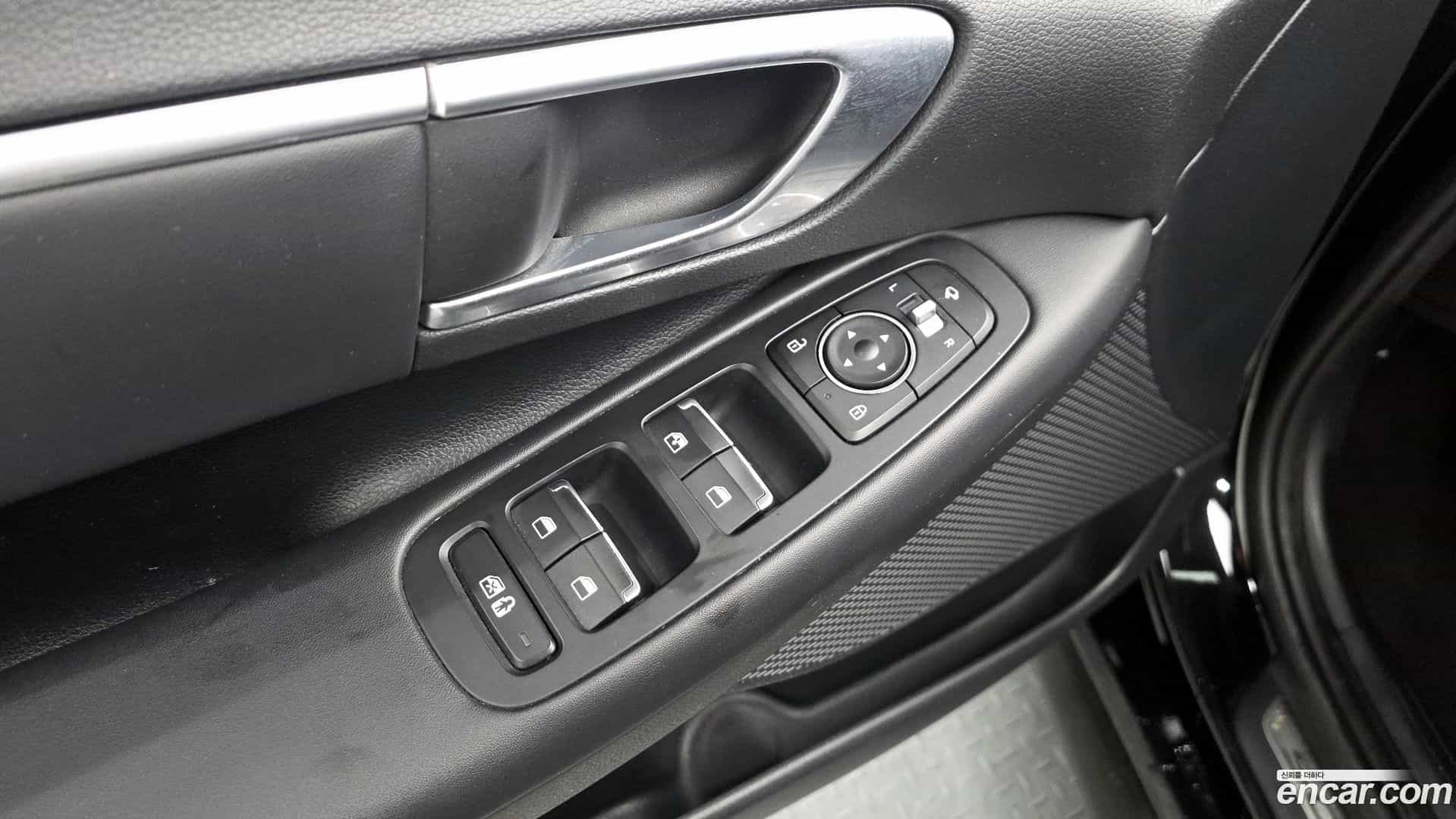 Sonata Hyundai 2019.5-OPTION-023