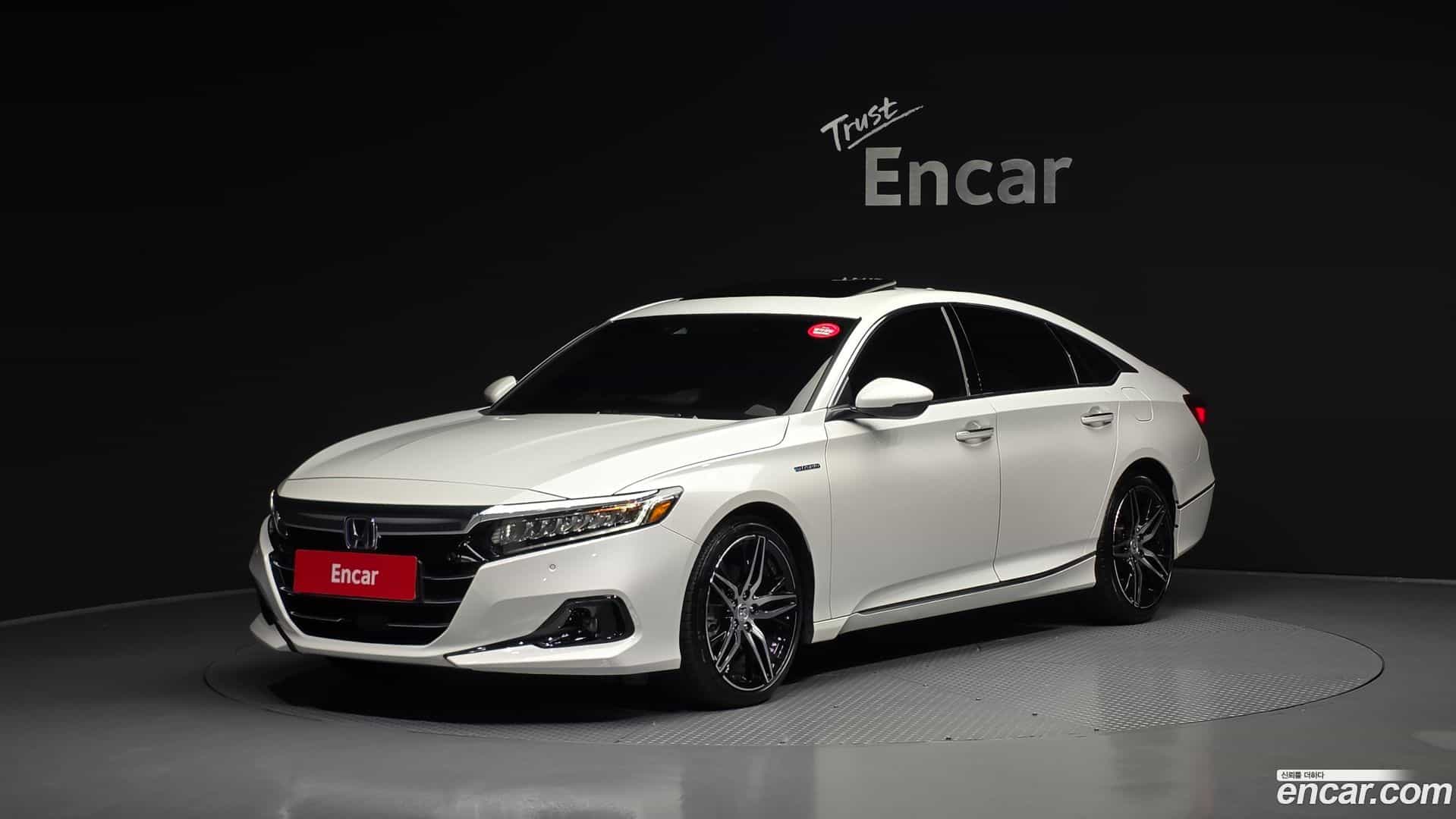 Accord Honda 2022.8-OUTER-001