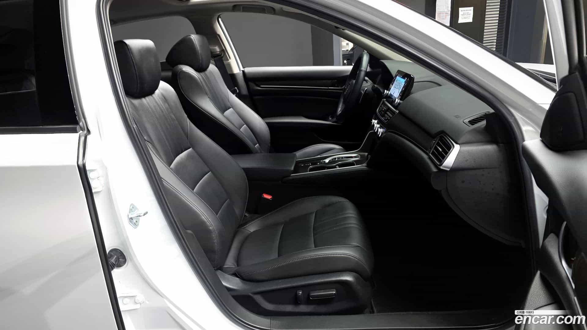 Accord Honda 2022.8-OPTION-015
