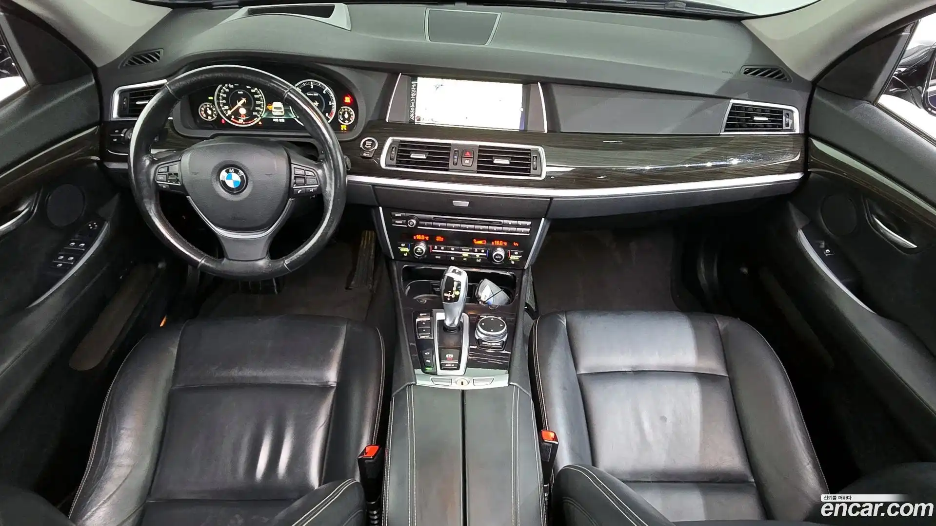 Gran Turismo BMW 2017.2-INNER-007