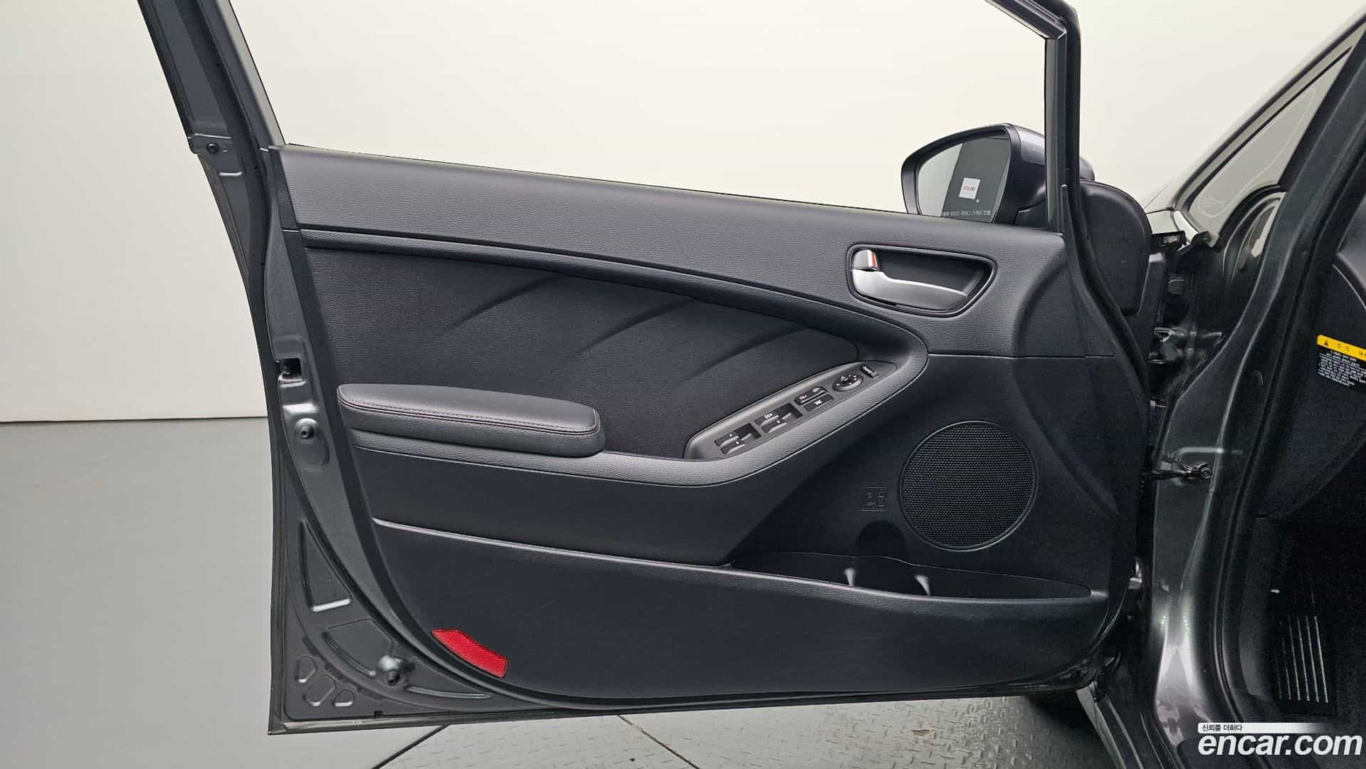 K3 Kia 2017.10-INNER-034