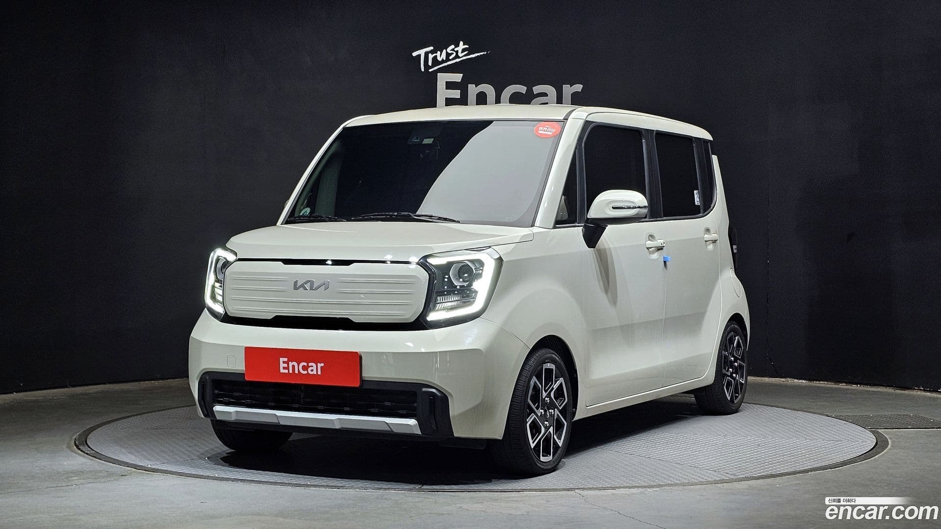 Main__Slider__Photo:RAY Kia 2022.8-0