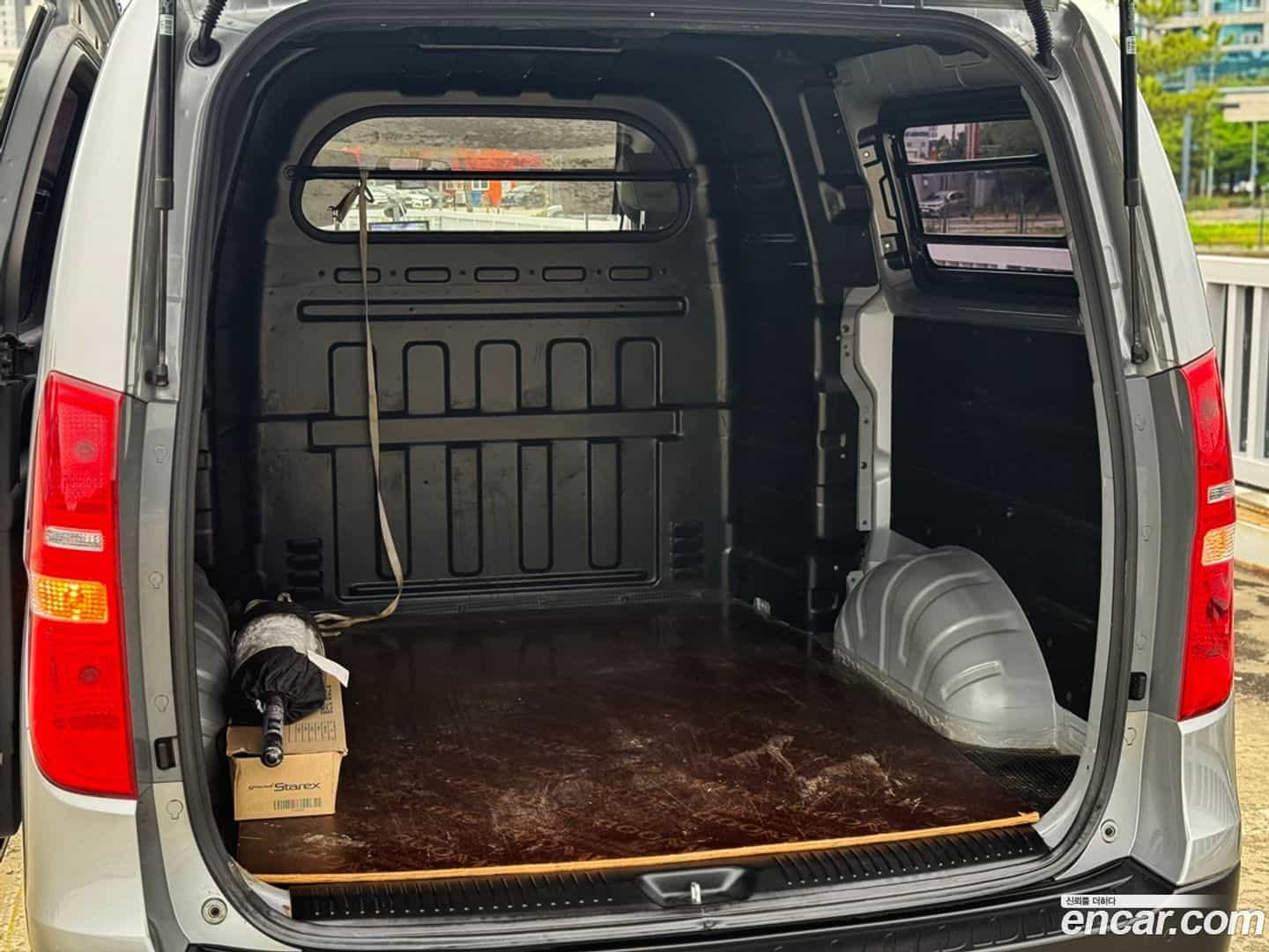 Starex Hyundai 2018.4-OPTION-024