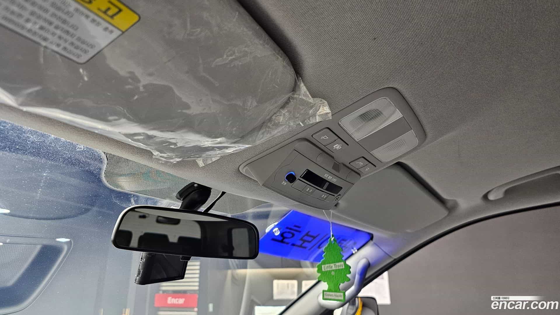 Starex Hyundai 2019.4-OPTION-021