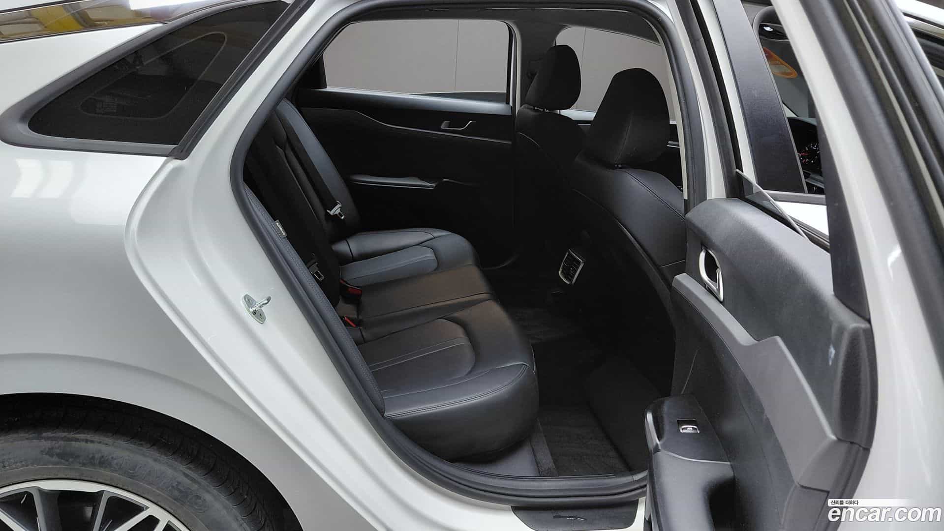 K5 Kia 2021.4-OPTION-015
