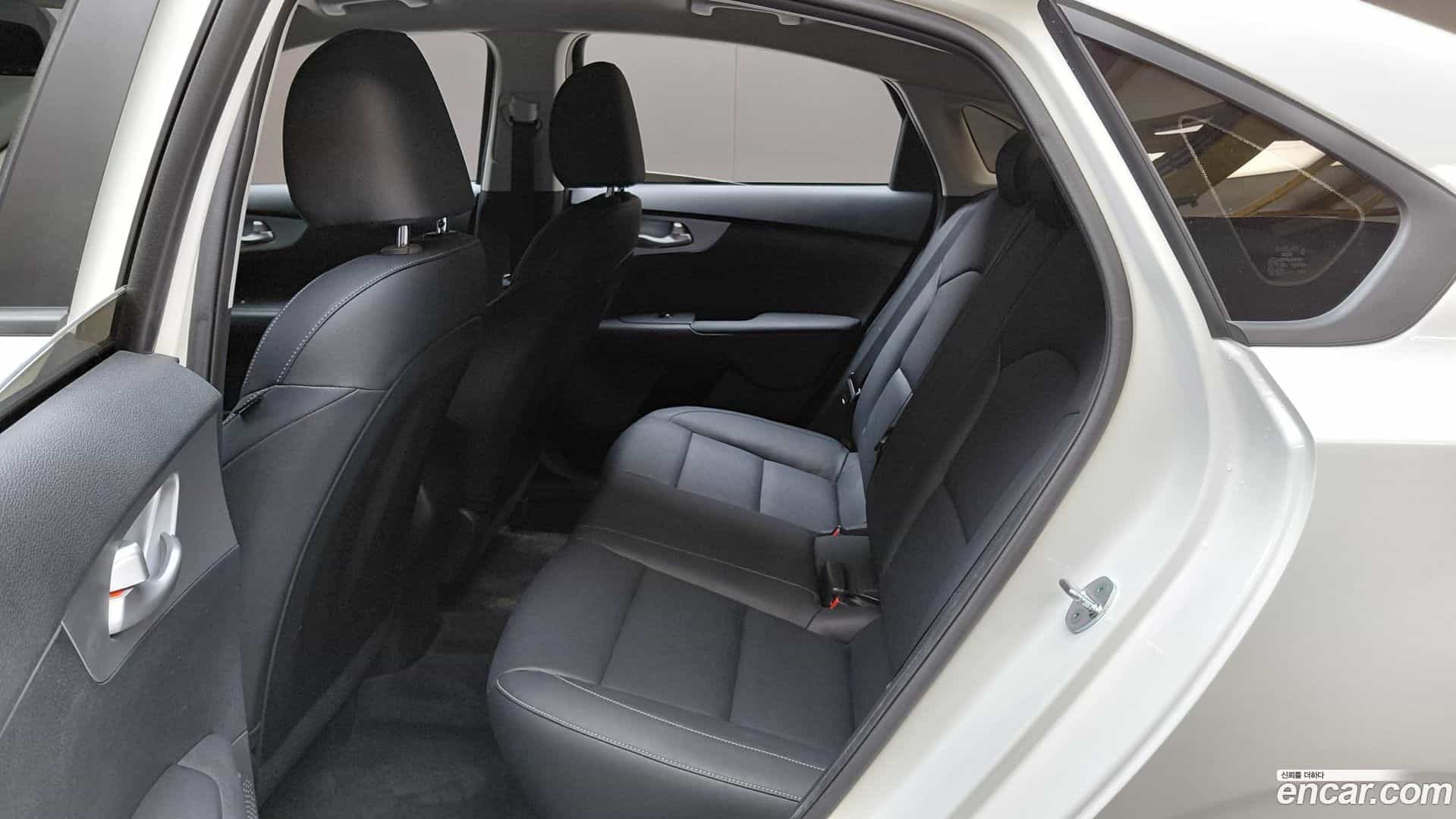 K3 Kia 2022.3-INNER-010