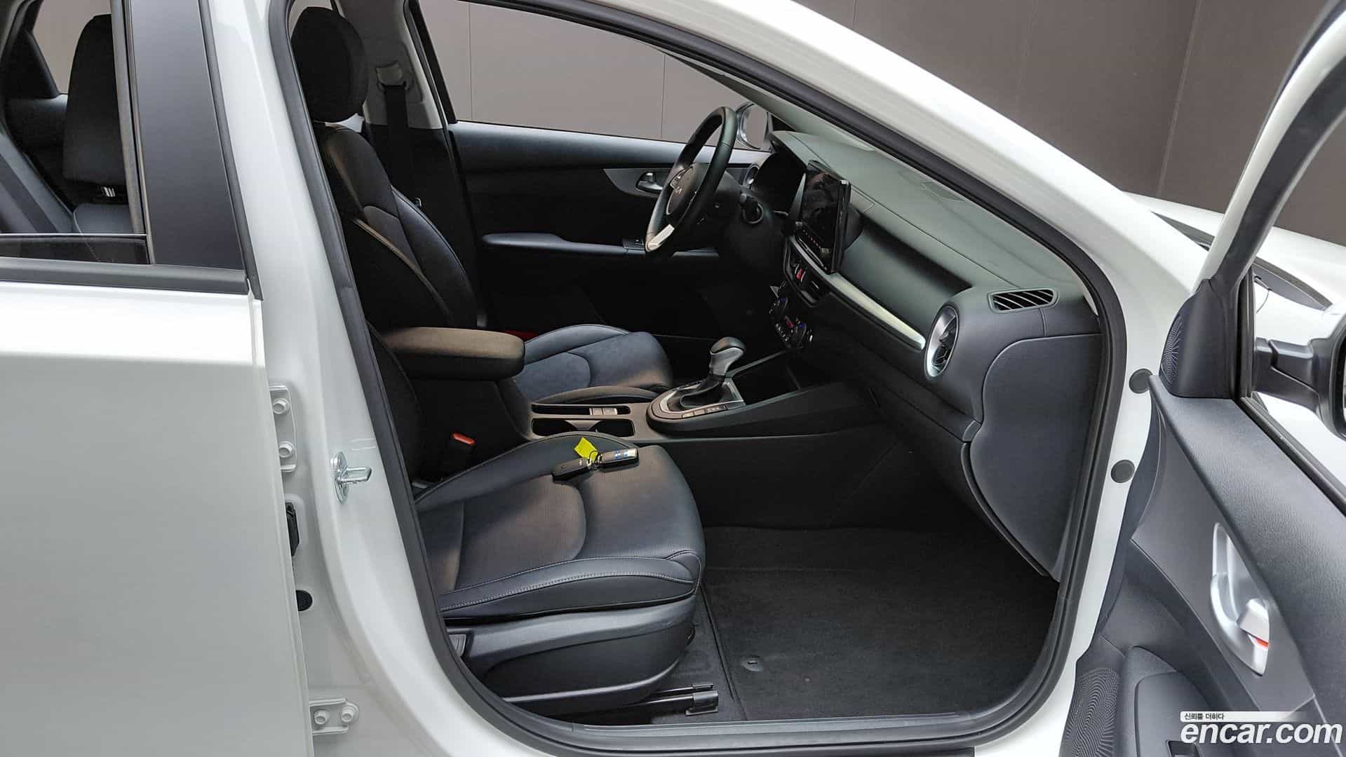 K3 Kia 2022.3-OPTION-015