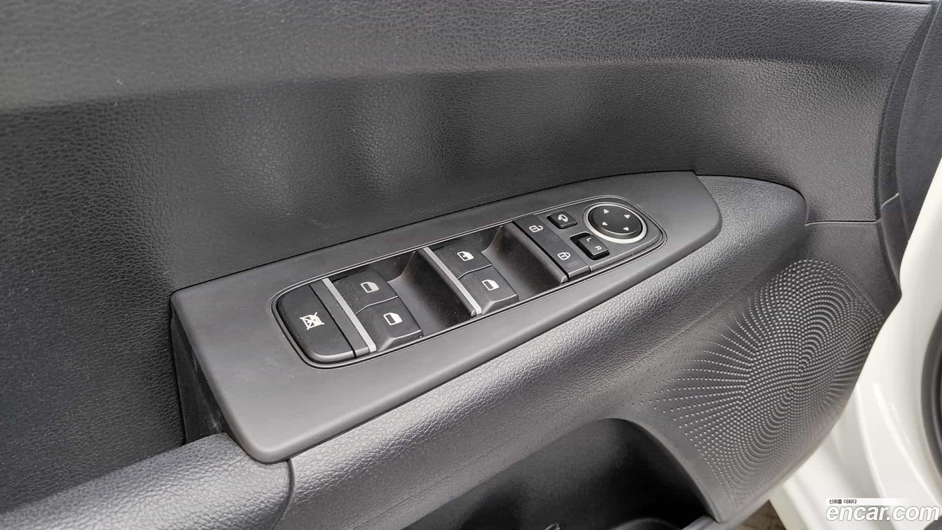 K3 Kia 2022.3-OPTION-043