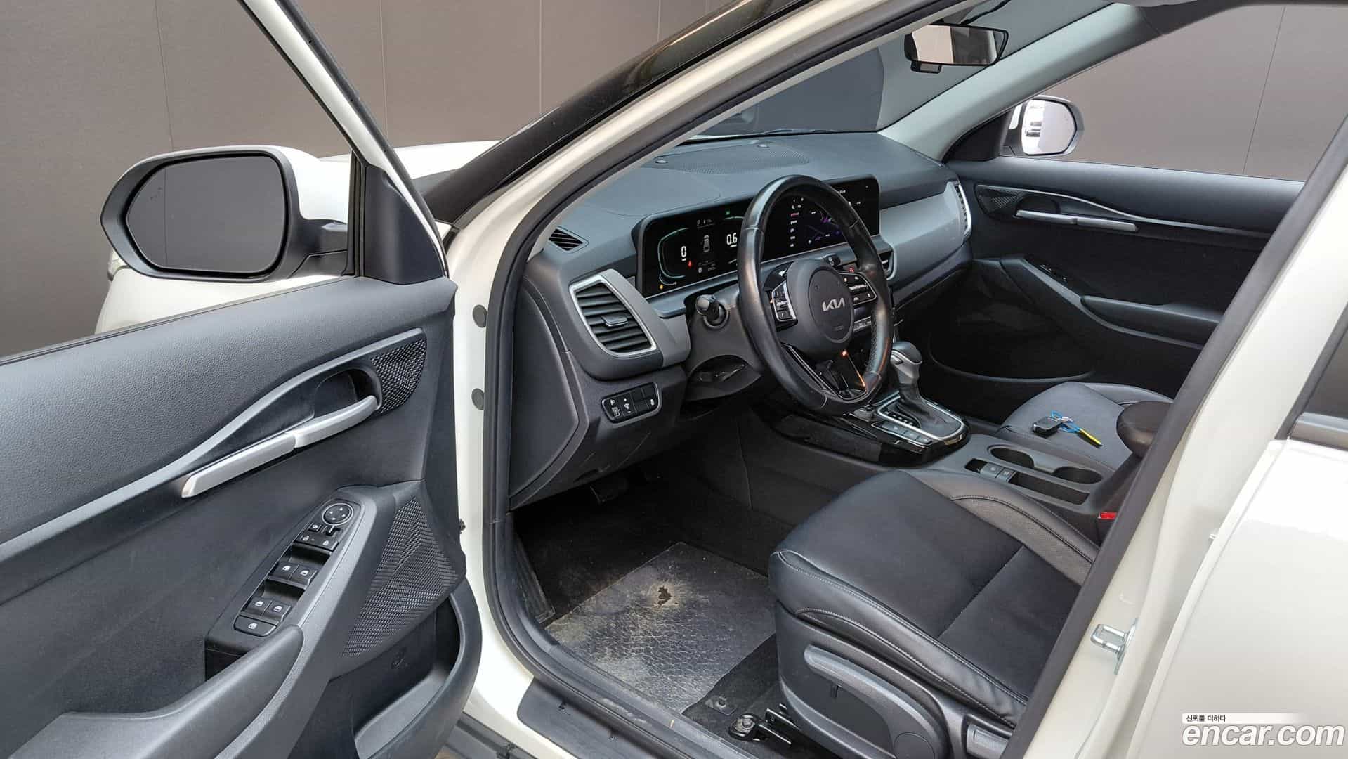 Seltos Kia 2022.8-INNER-010