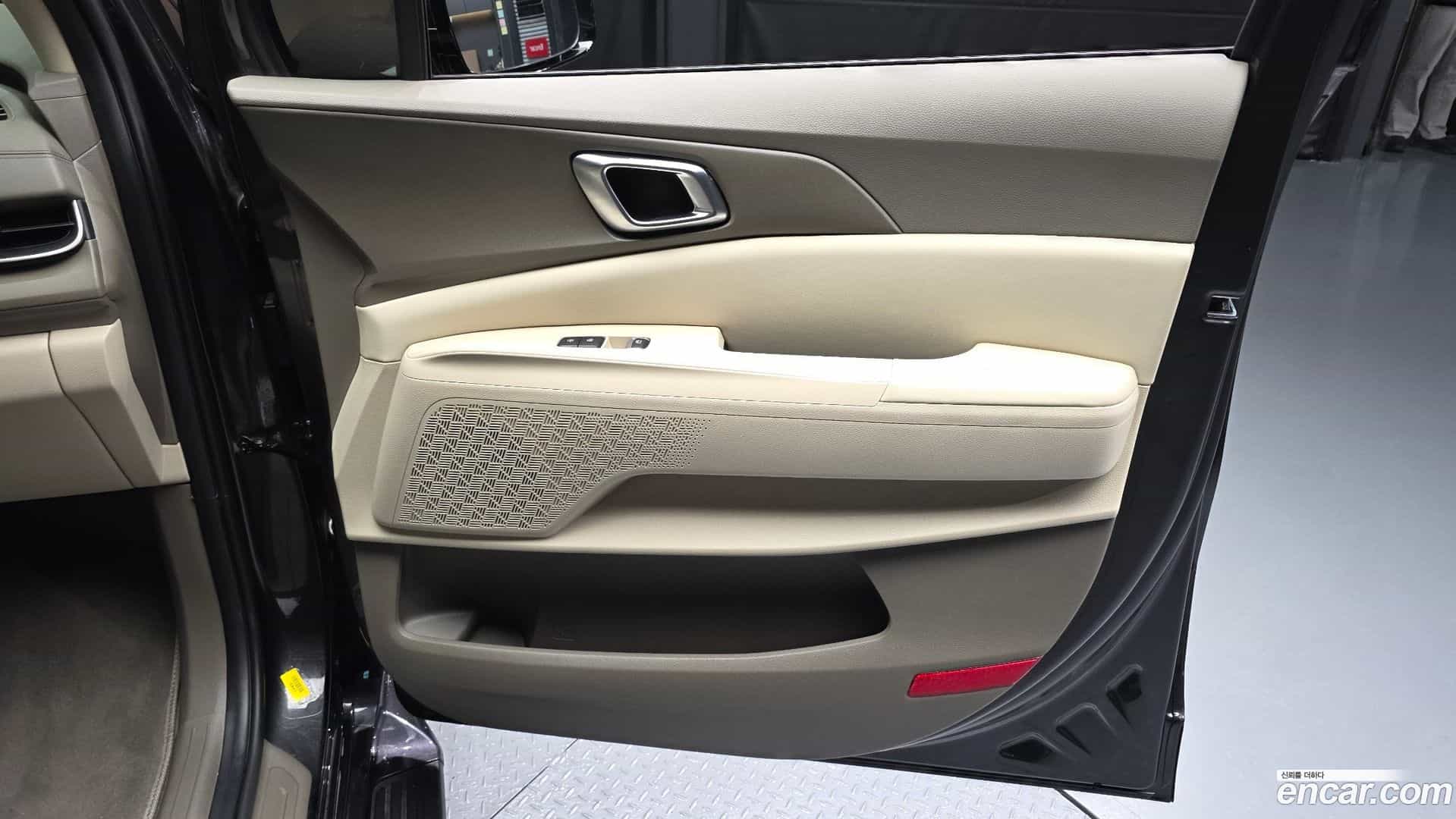Canival Kia 2025.6-INNER-034