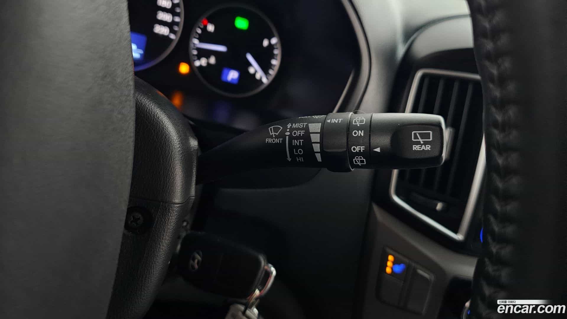 Starex Hyundai 2021.3-OPTION-021