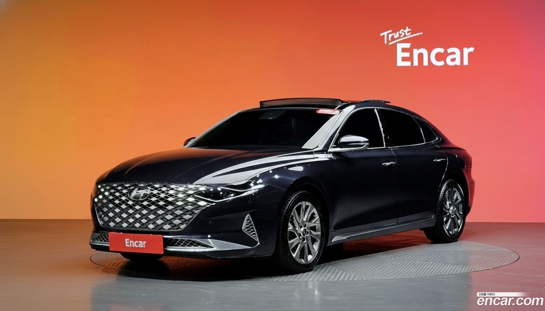 Main__Slider__Photo:Grandeur Hyundai 2021.3-0