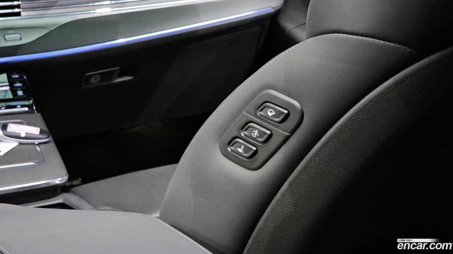Grandeur Hyundai 2021.3-OPTION-043