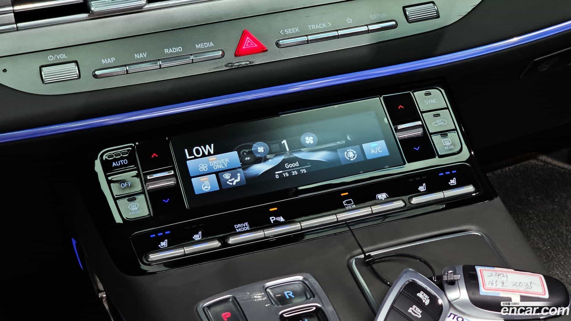 Grandeur Hyundai 2021.3-OPTION-044