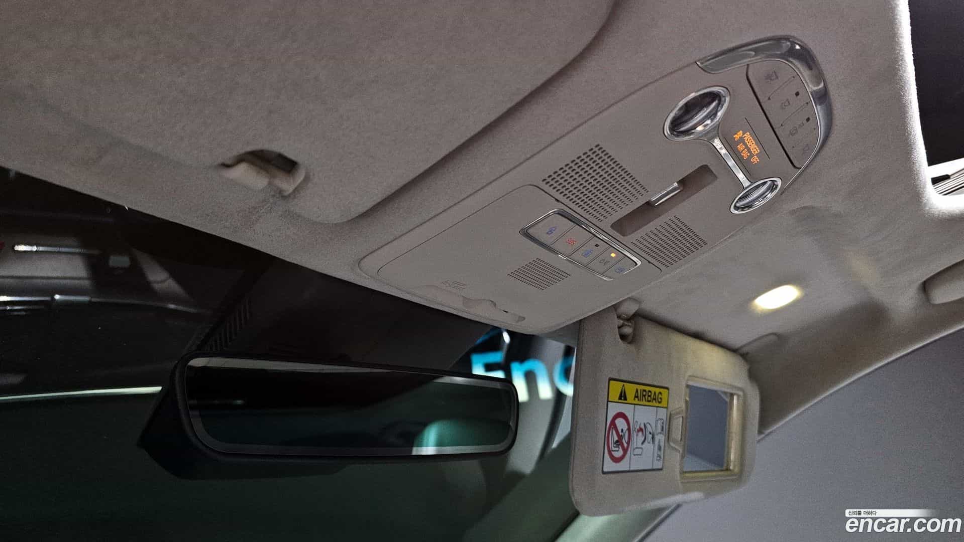 Grandeur Hyundai 2021.3-OPTION-048