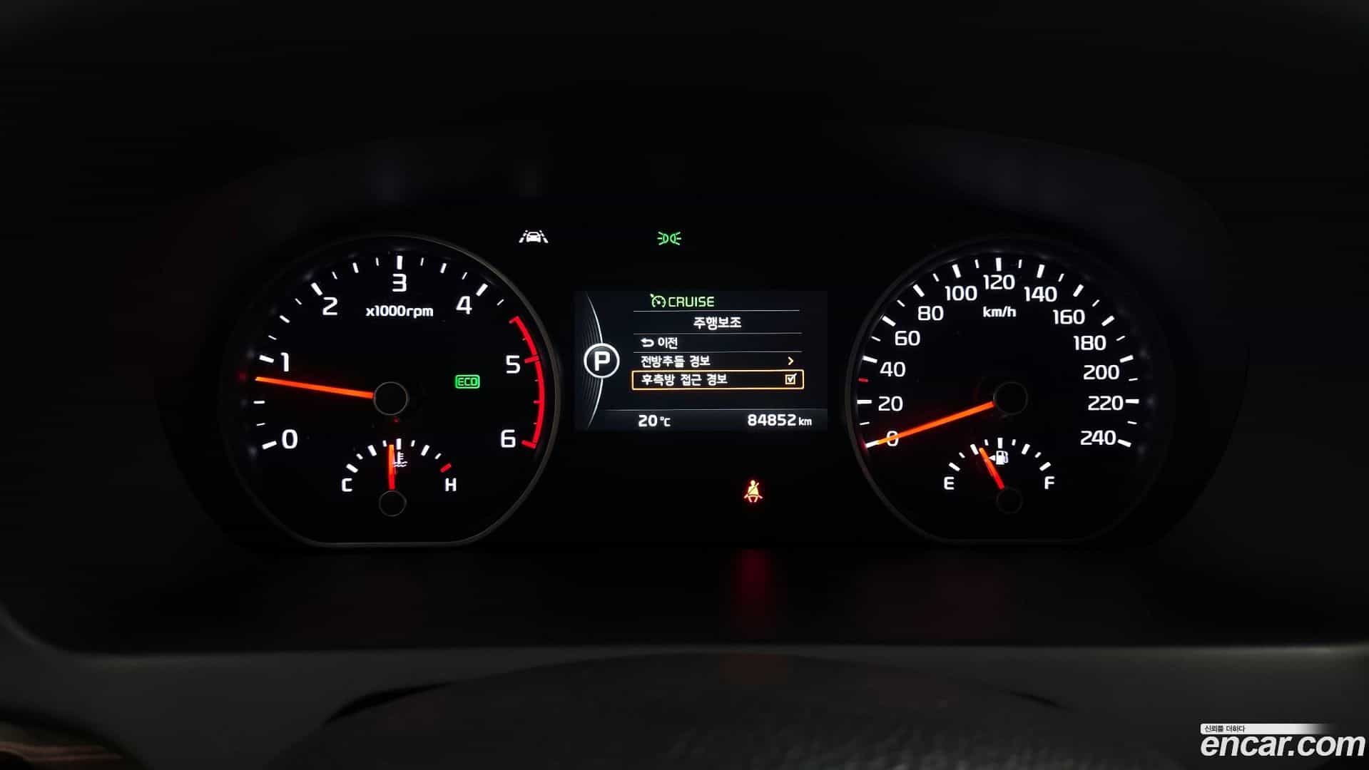 Mohave Kia 2016.5-INNER-008