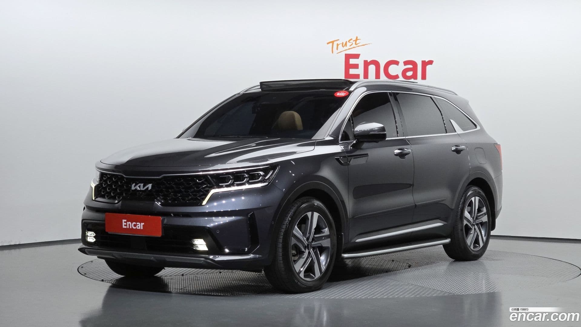 Main__Slider__Photo:Sorento Kia 2022.0-0