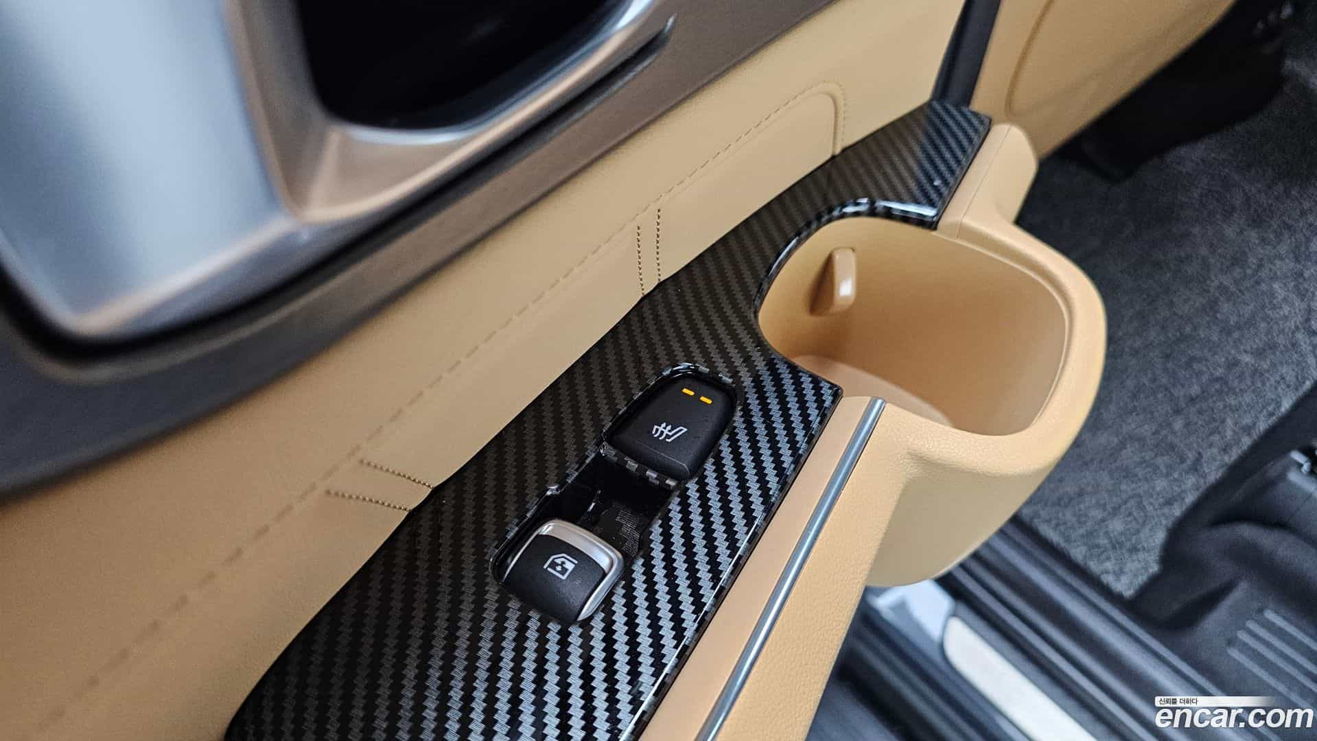 Sorento Kia 2022.0-OPTION-040