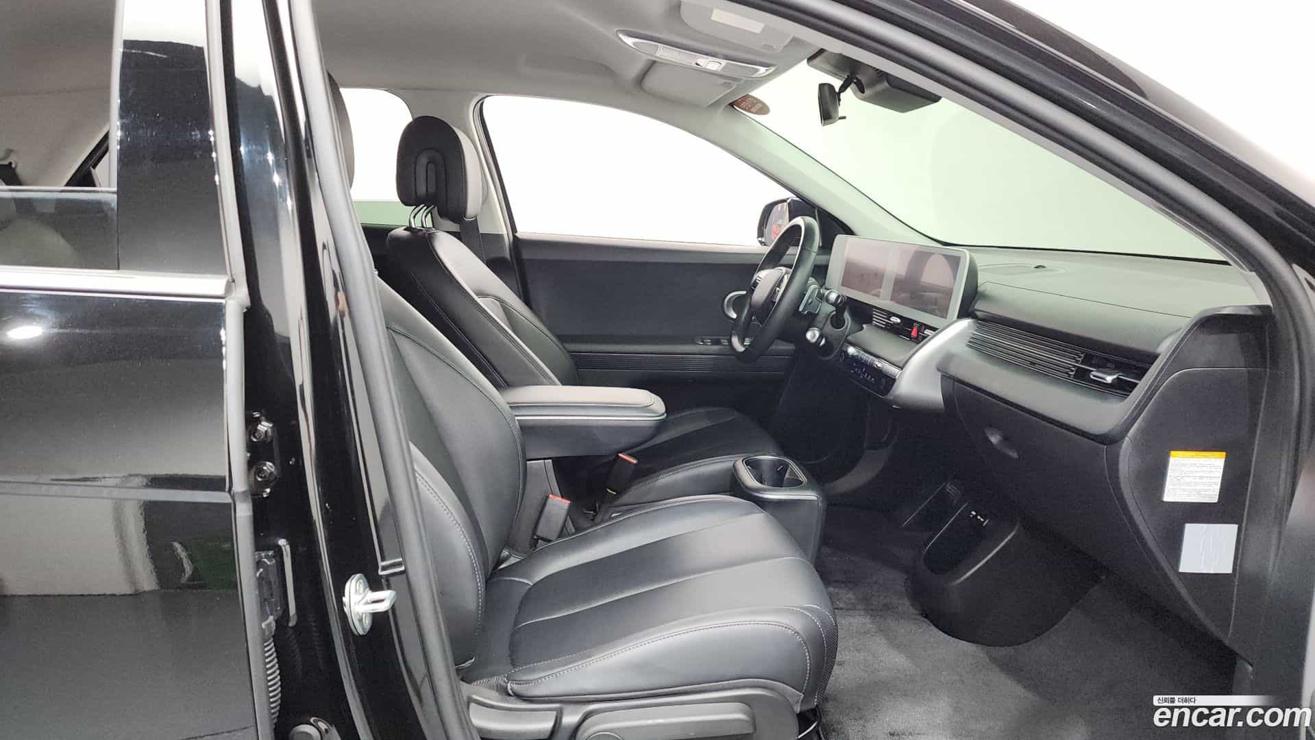 Ioniq5 Hyundai 2021.8-INNER-036
