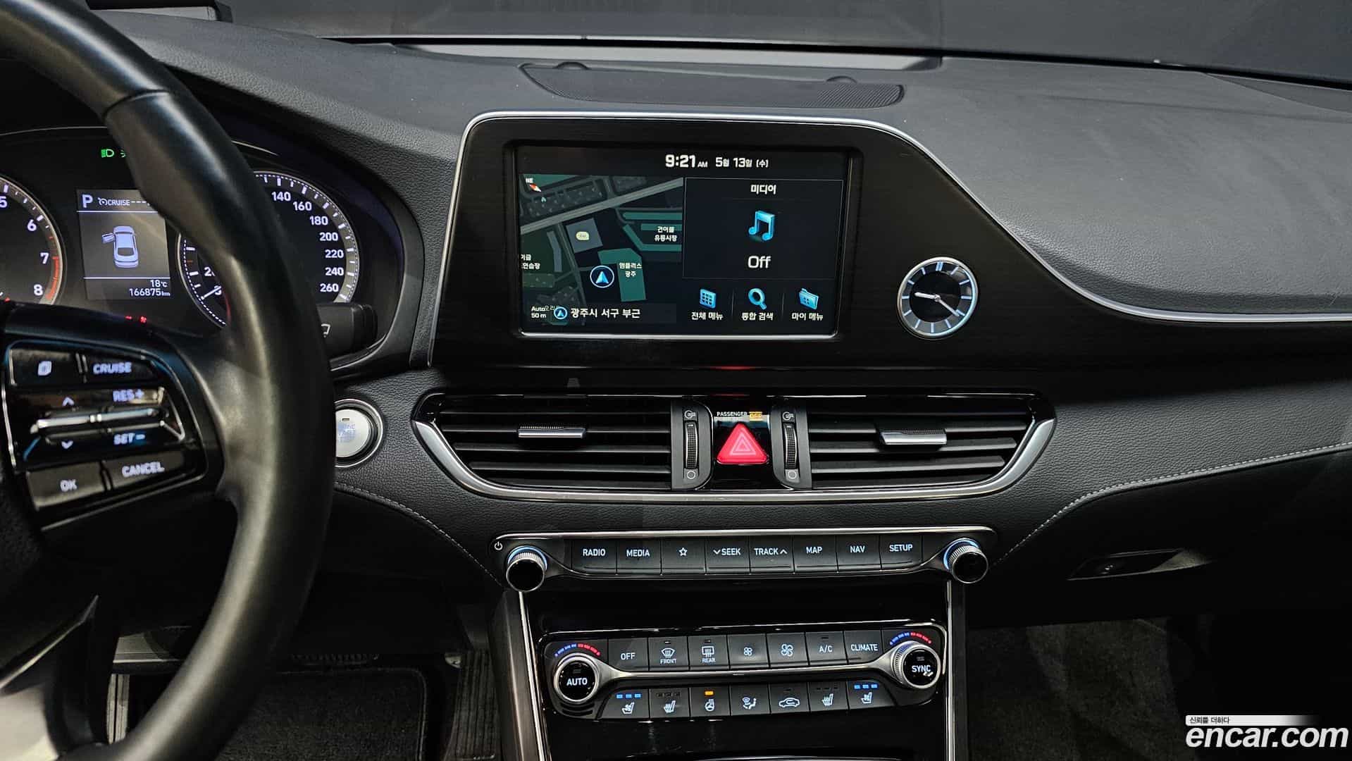 Grandeur Hyundai 2017.5-OPTION-018